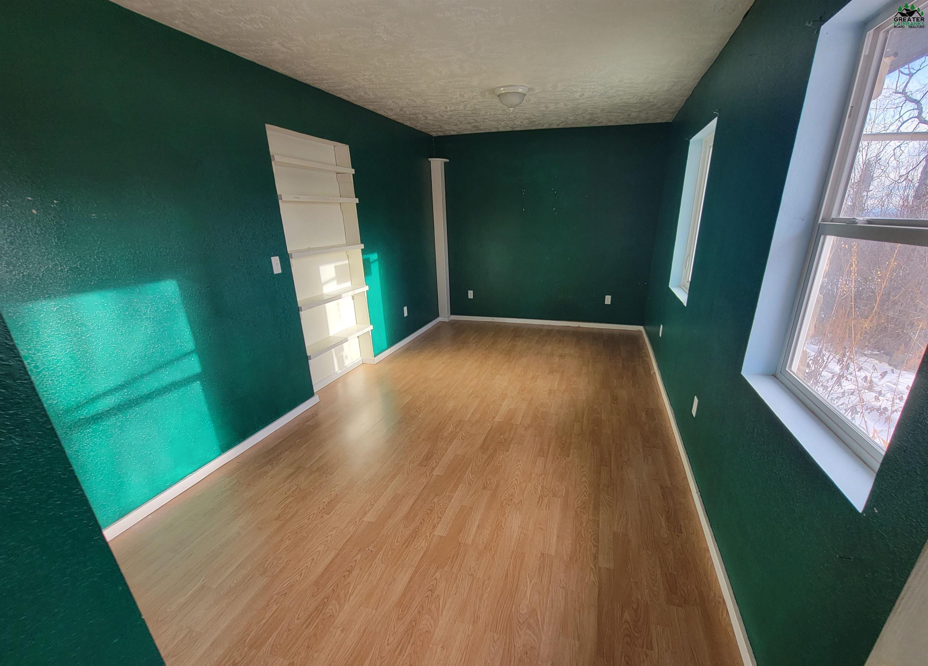 2134 YELLOW LEAF COURT