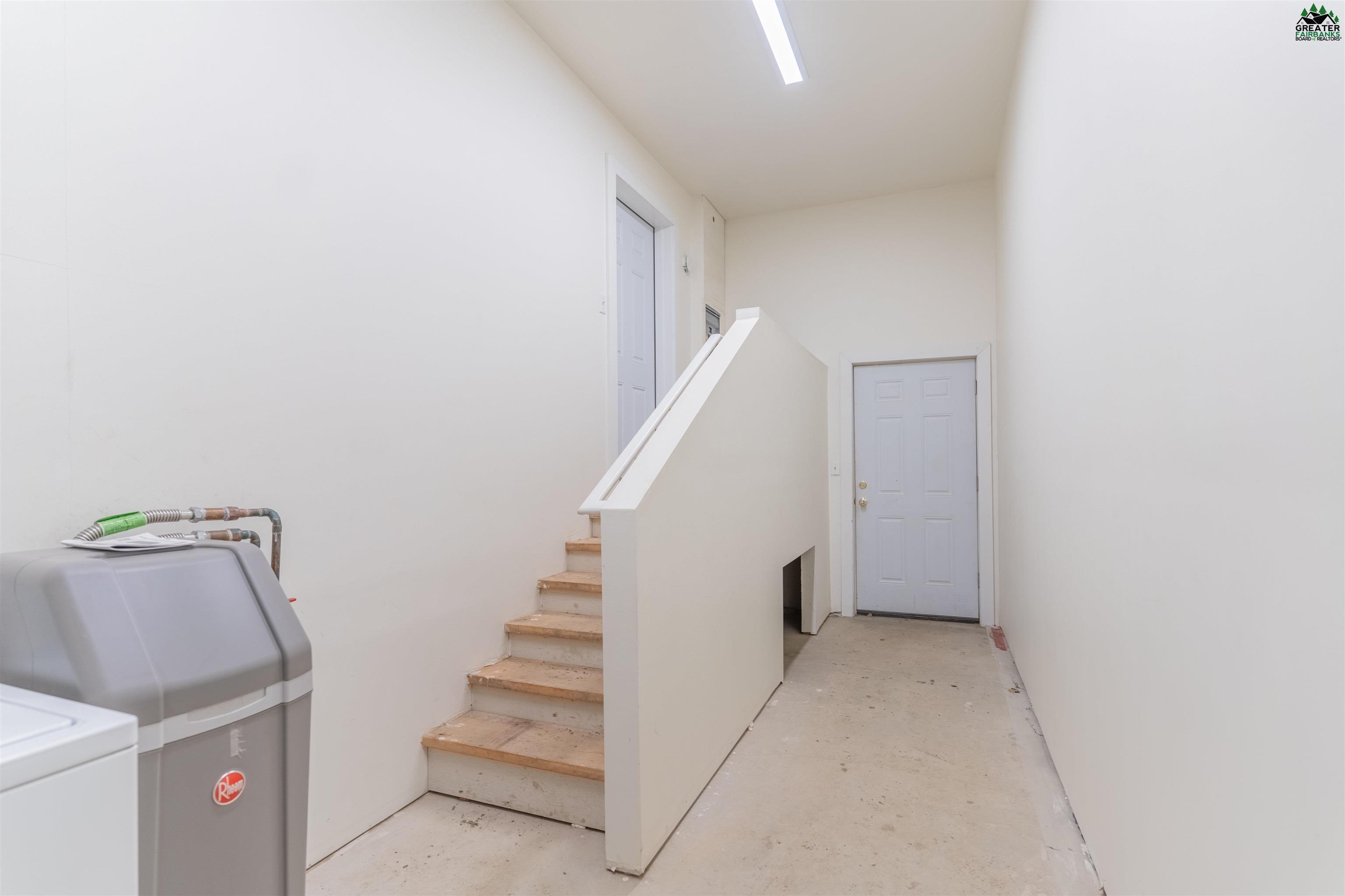 2795 BLUE SPRUCE WAY