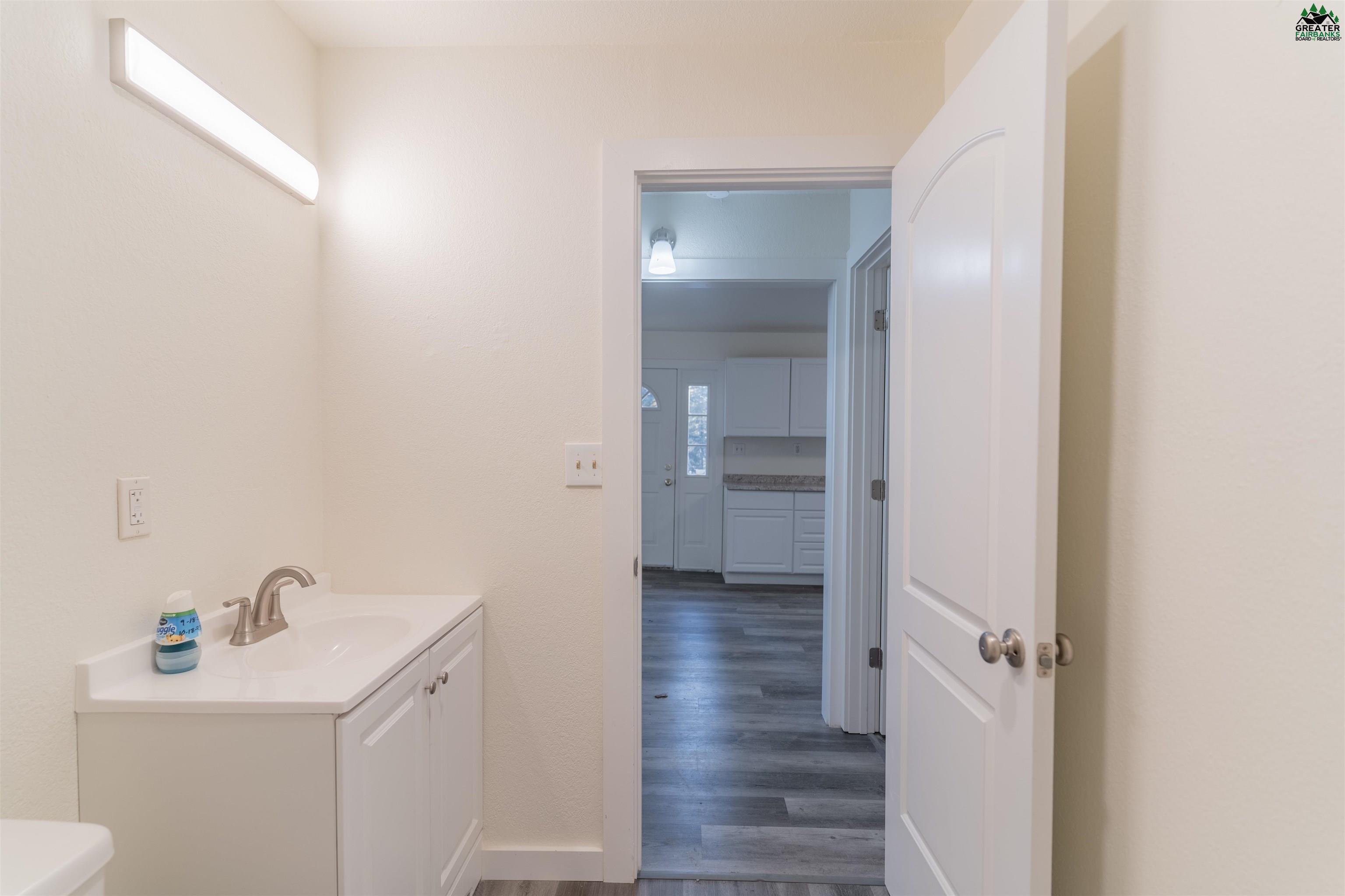 2795 BLUE SPRUCE WAY