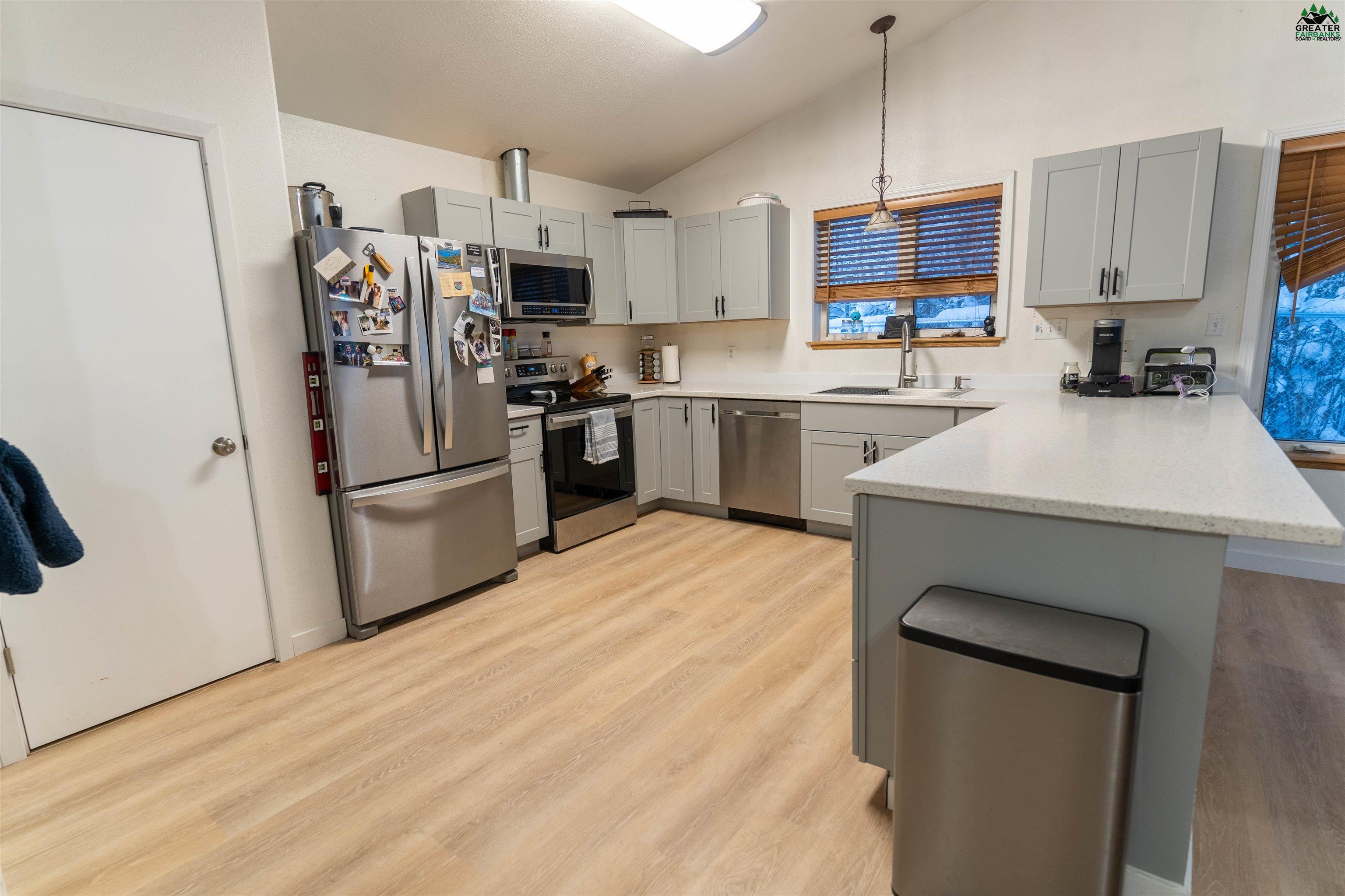 1160 CHIMING BELLS COURT