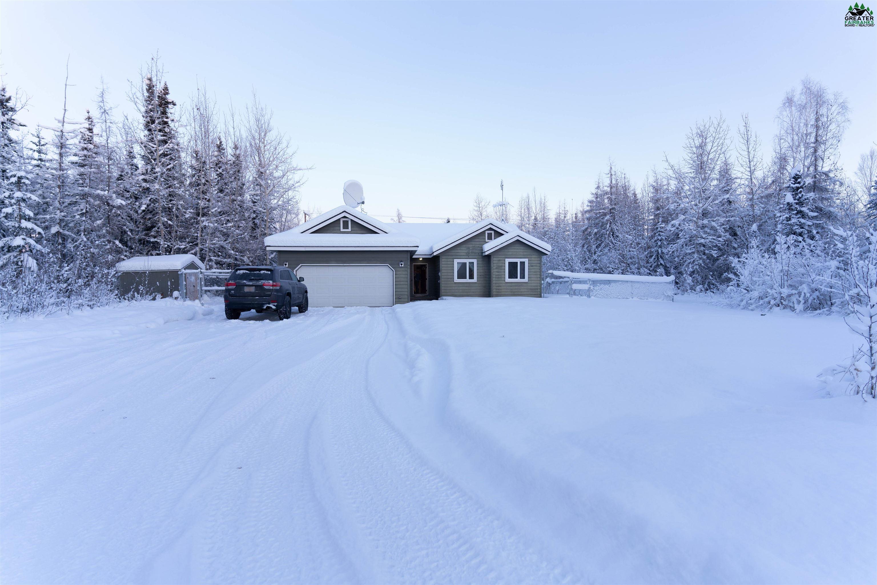 1160 CHIMING BELLS COURT