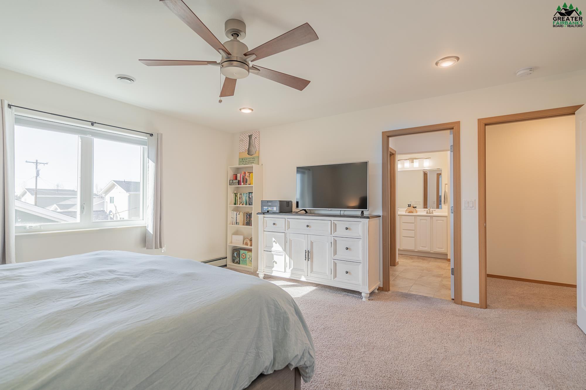 2670 DESERT EAGLE LOOP