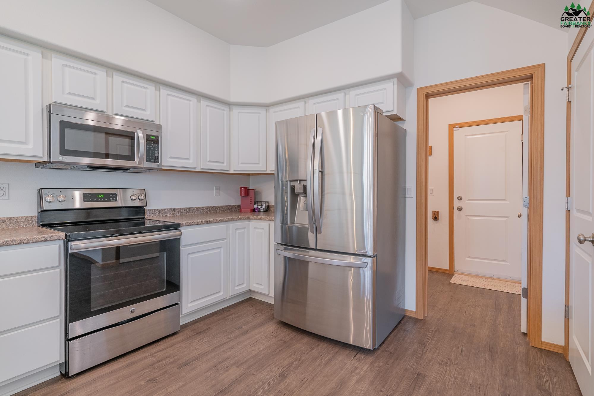 2670 DESERT EAGLE LOOP