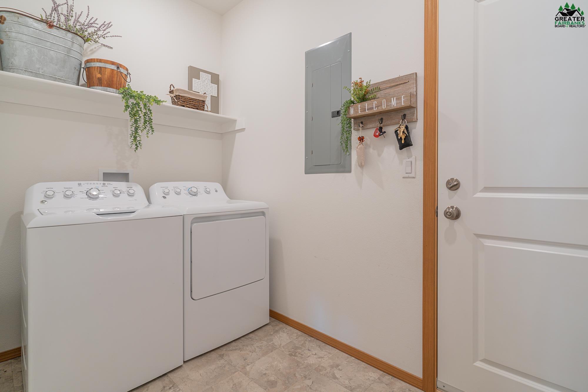 2654 DESERT EAGLE LOOP