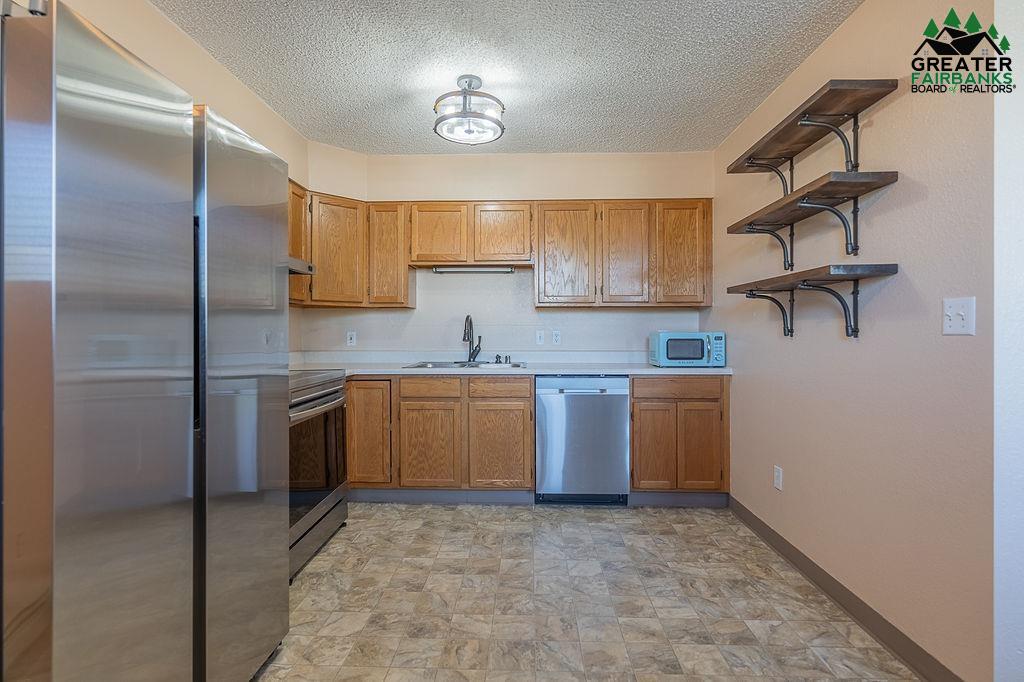 89-1 SLATER DRIVE