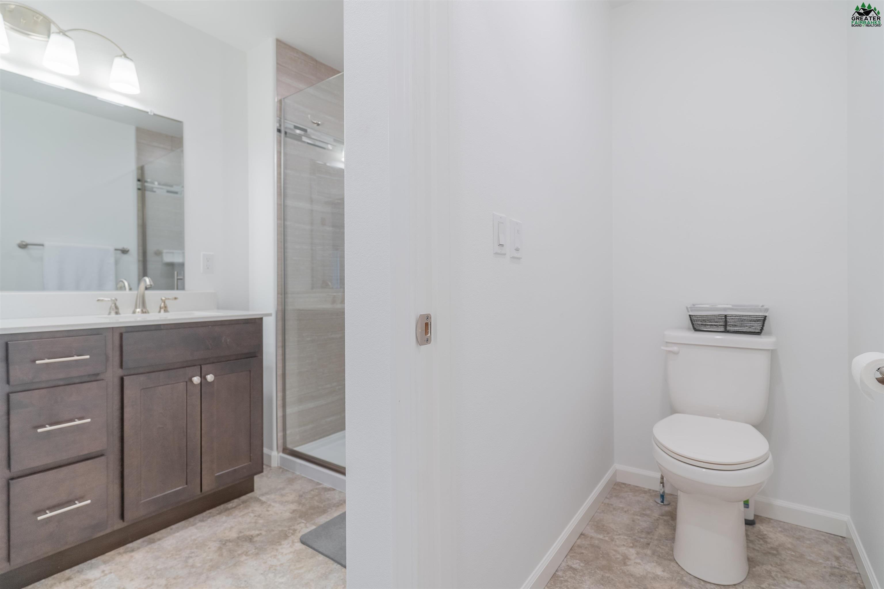 2705 STRYKER LOOP