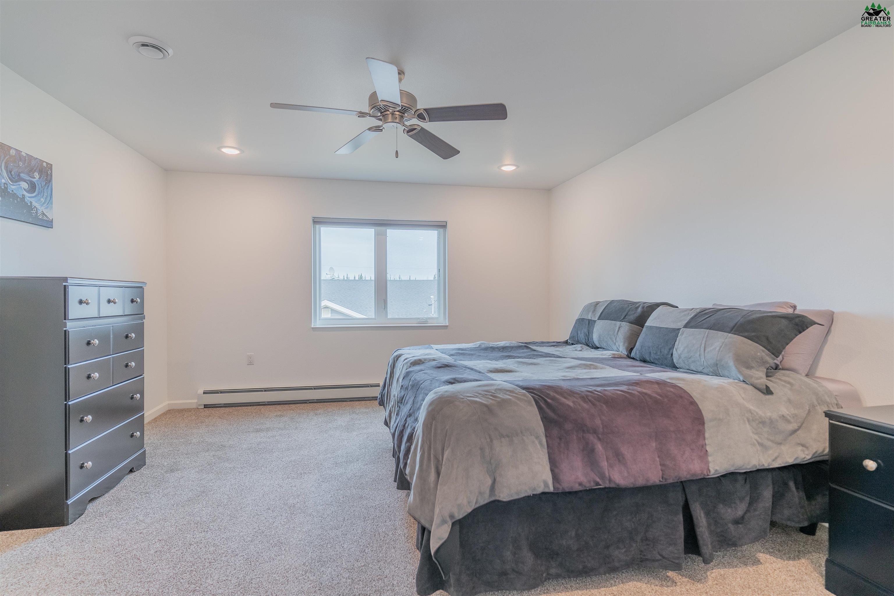 2705 STRYKER LOOP
