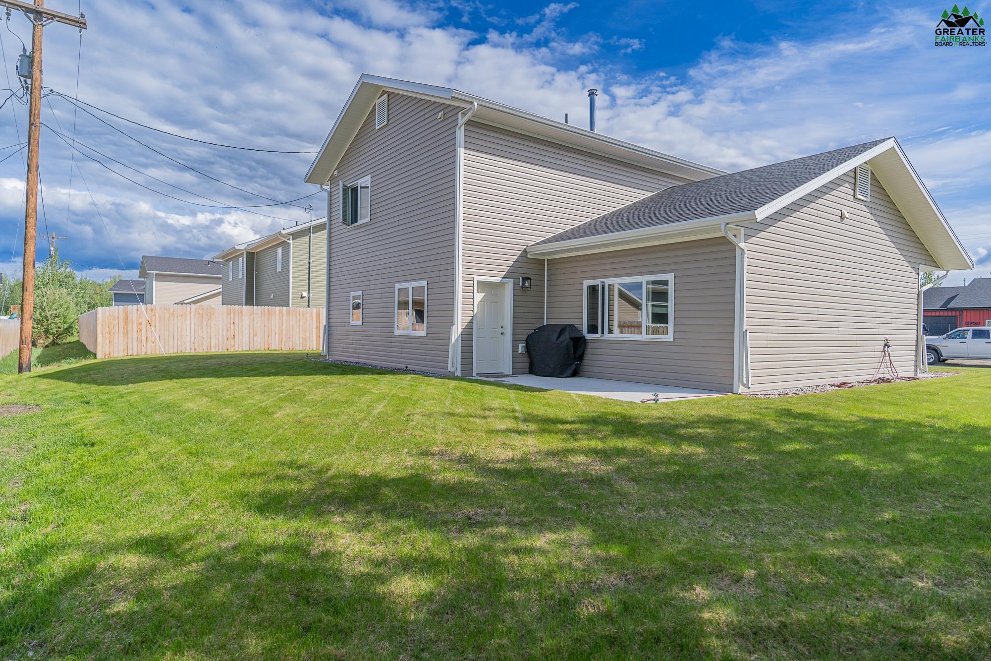 2705 STRYKER LOOP