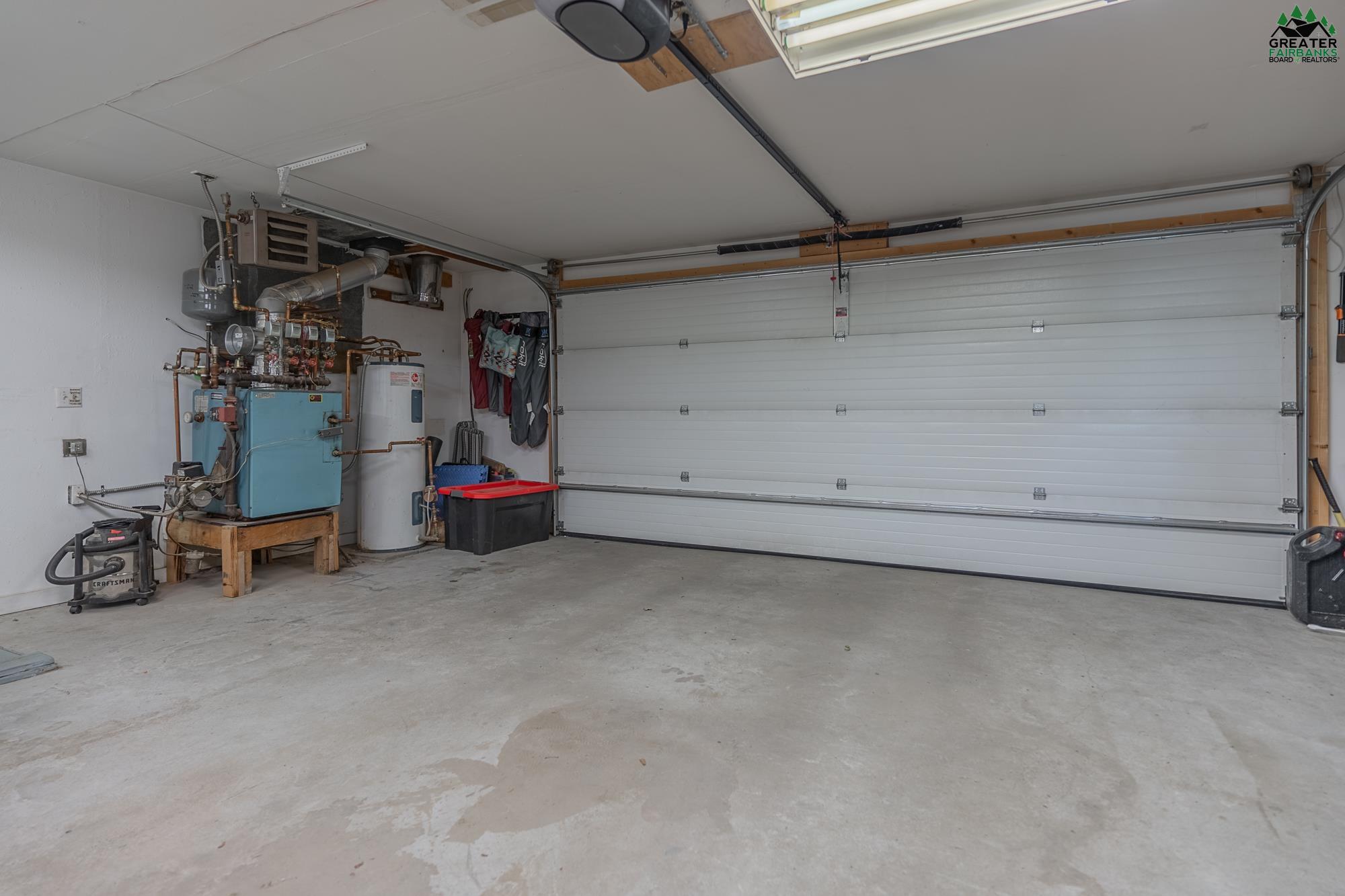 3556 WILDWOOD