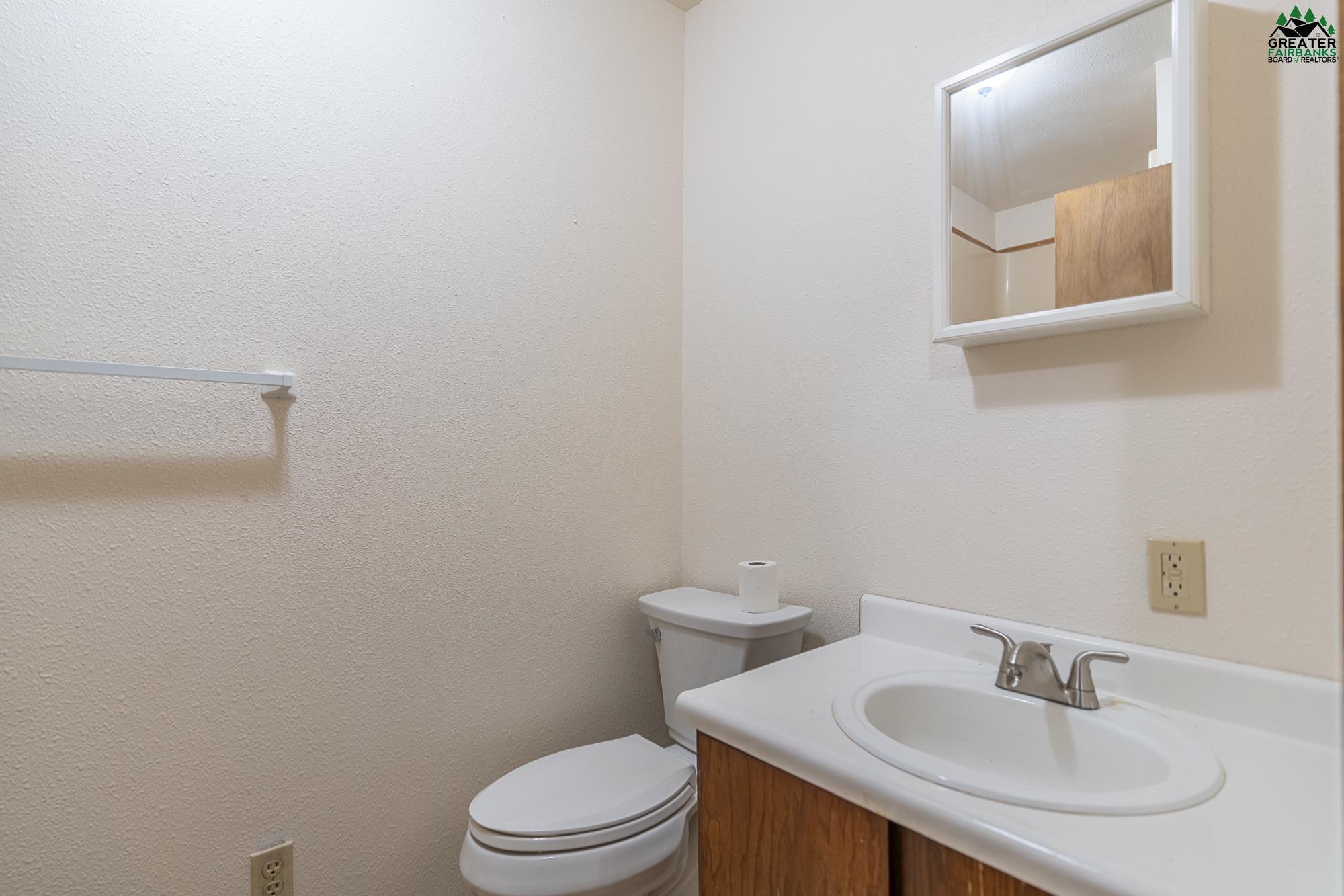 2145 DESTINATION AVENUE