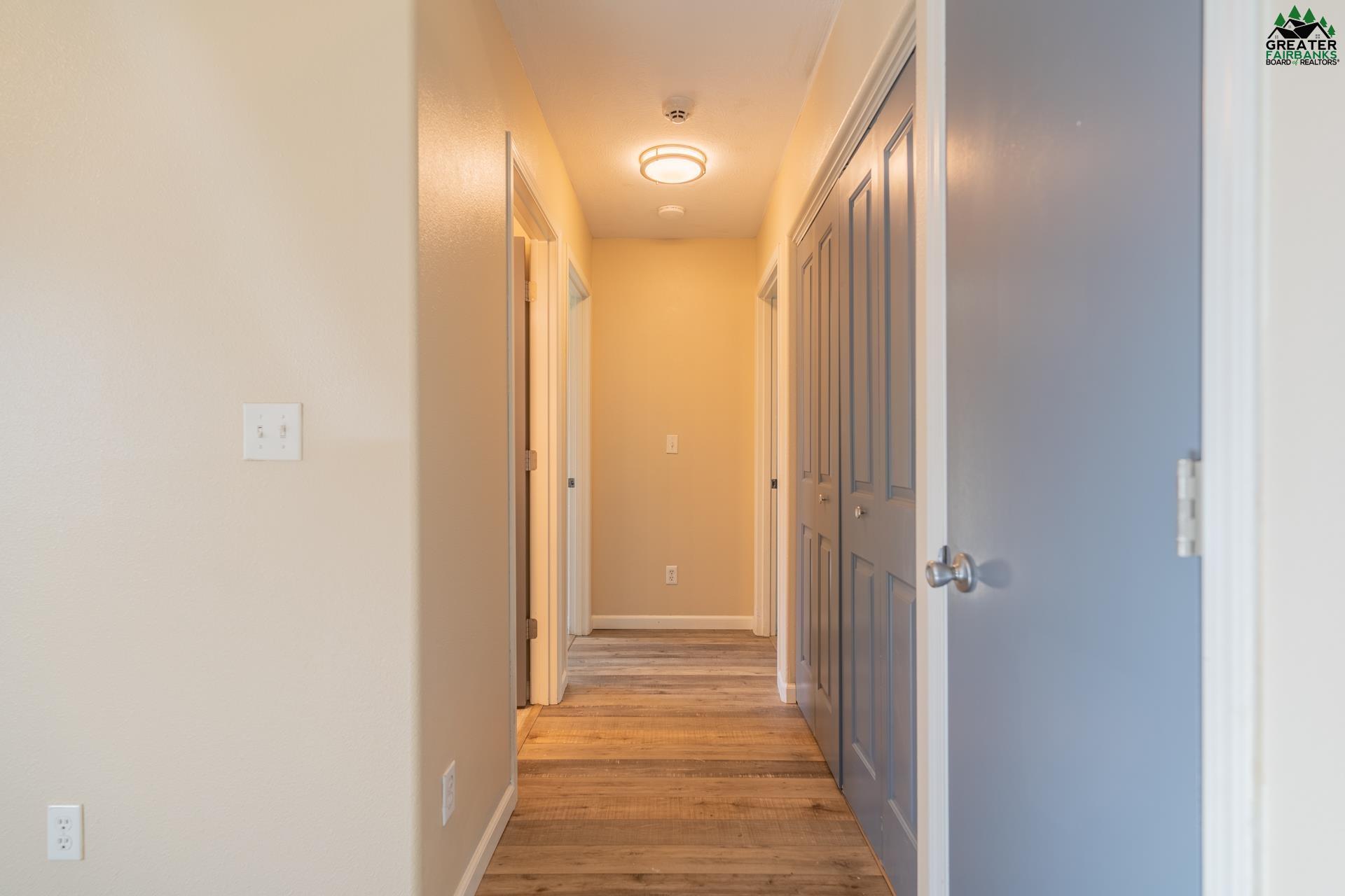 900 SHELLINGER STREET