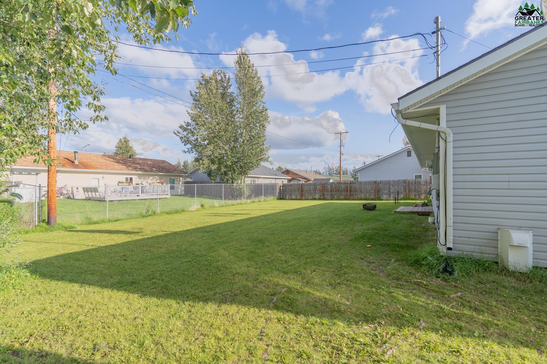 900 SHELLINGER STREET