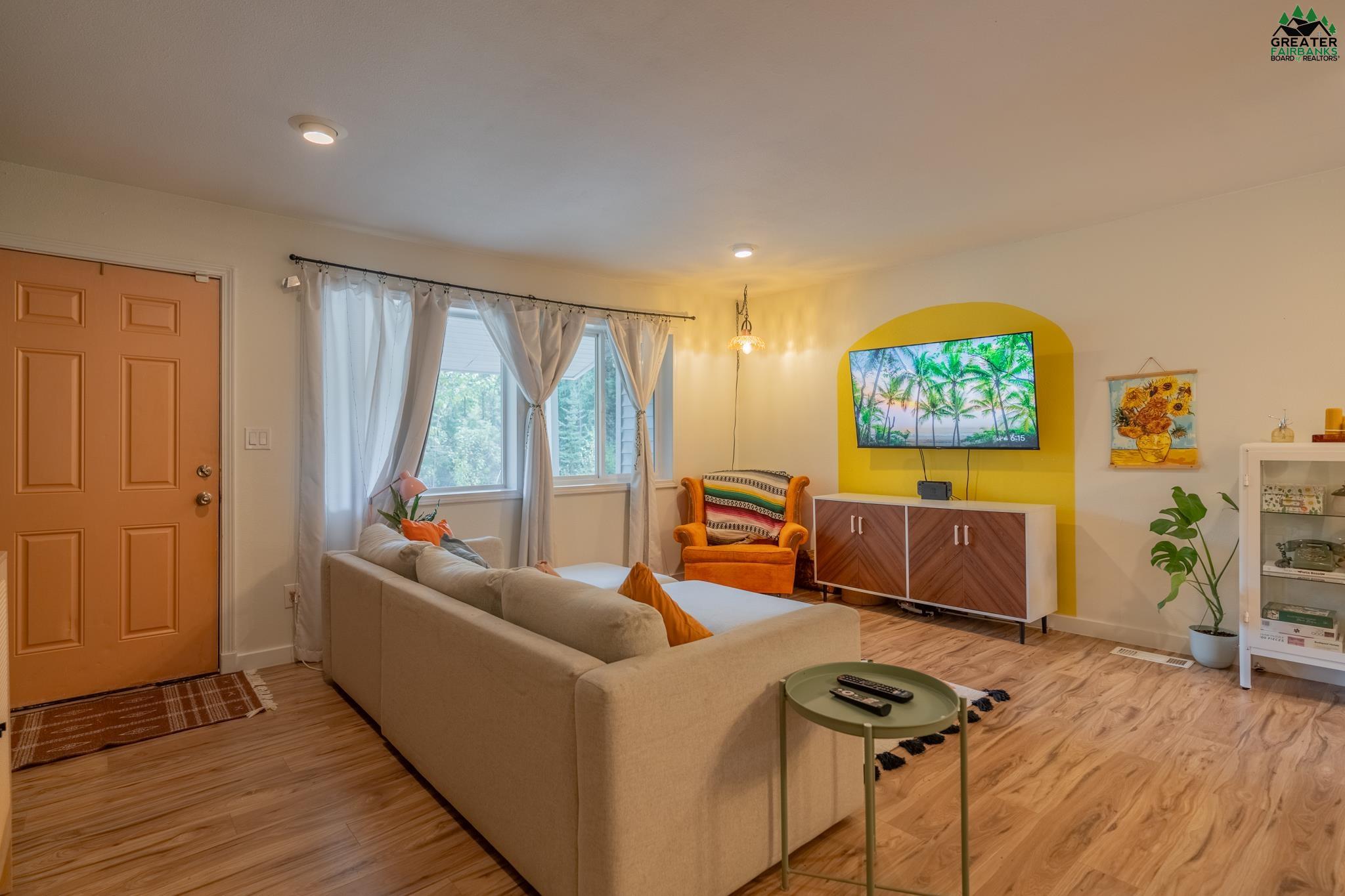1215 CHOCTAW ROAD