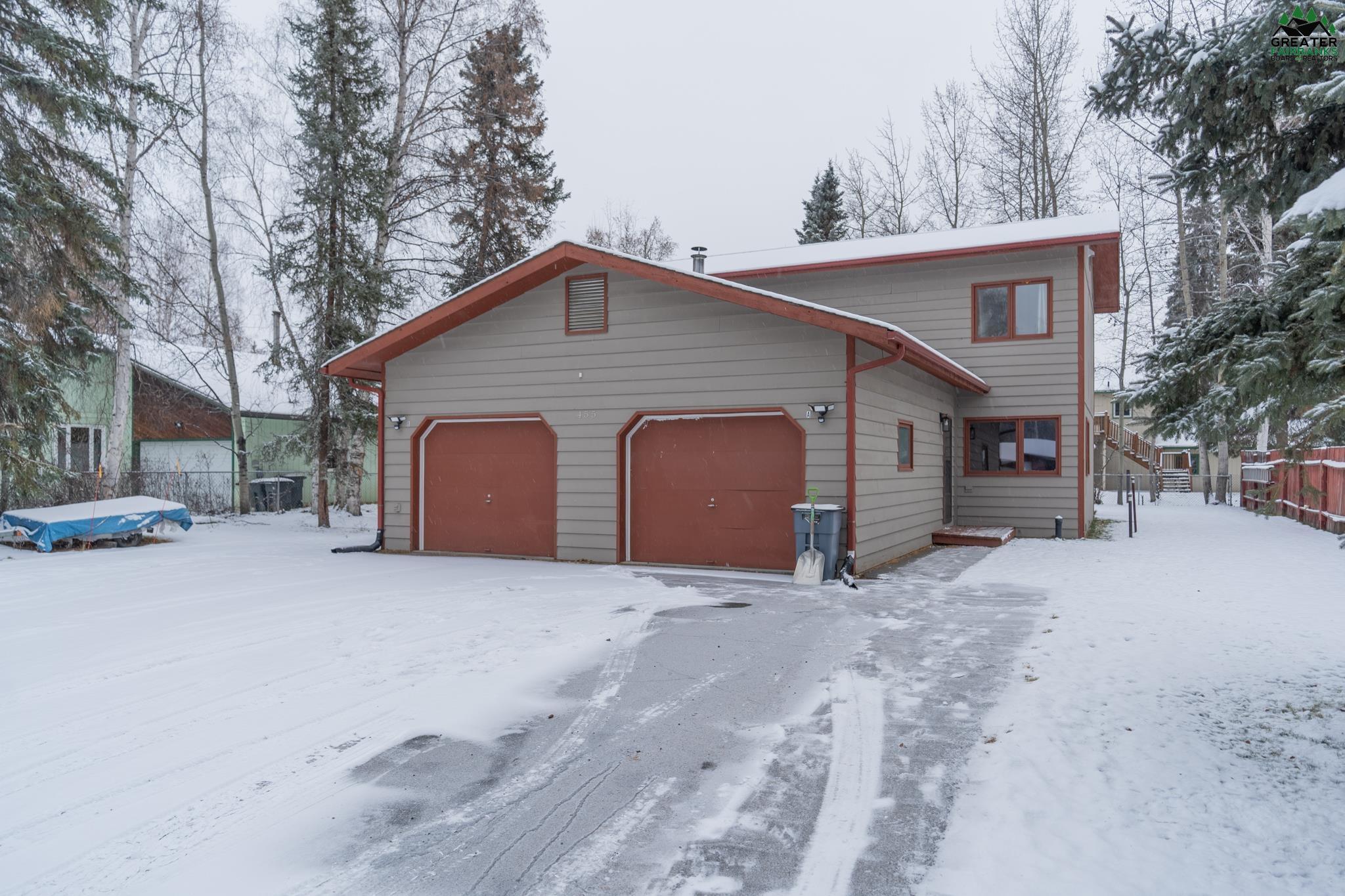 455 CARLTON DRIVE