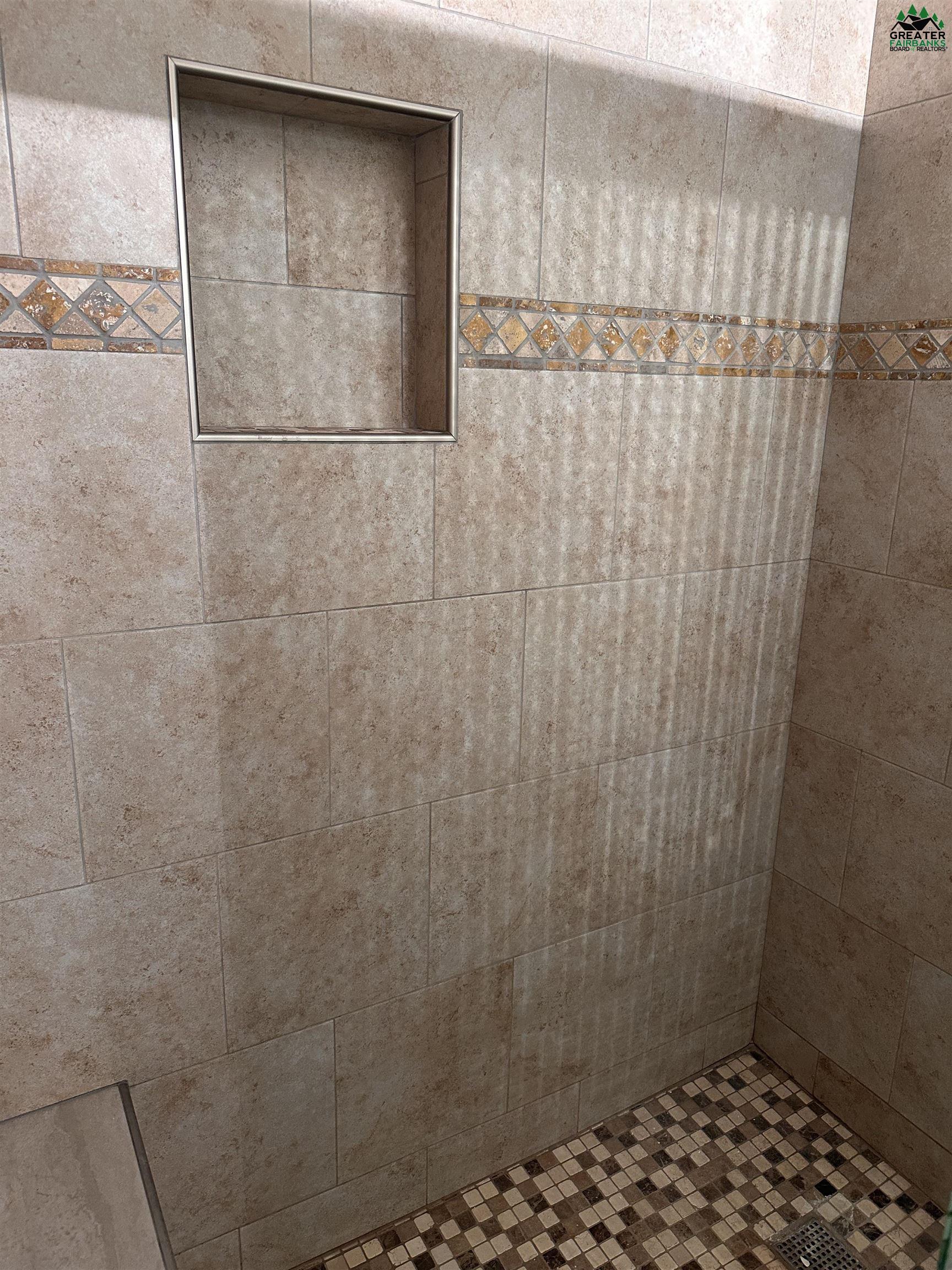 195 SUNNY HILLS DRIVE