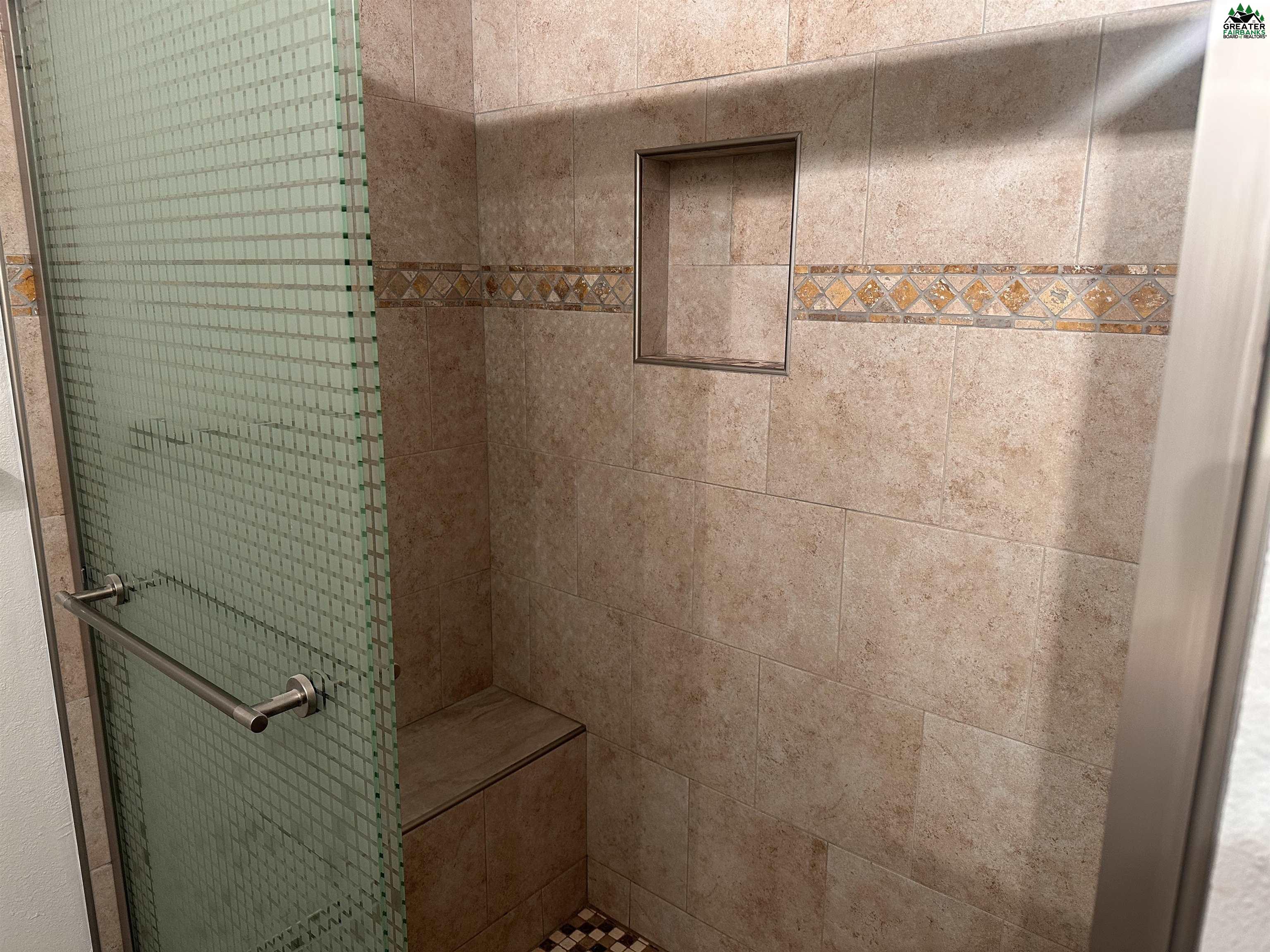 195 SUNNY HILLS DRIVE