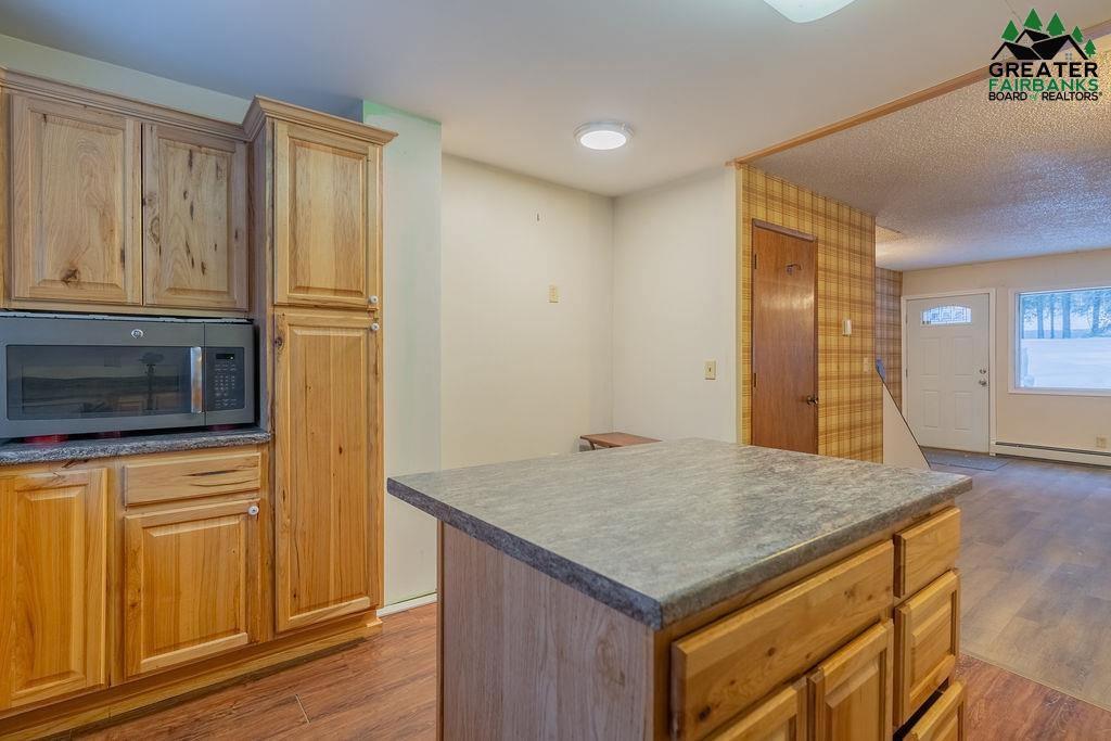 195 SUNNY HILLS DRIVE