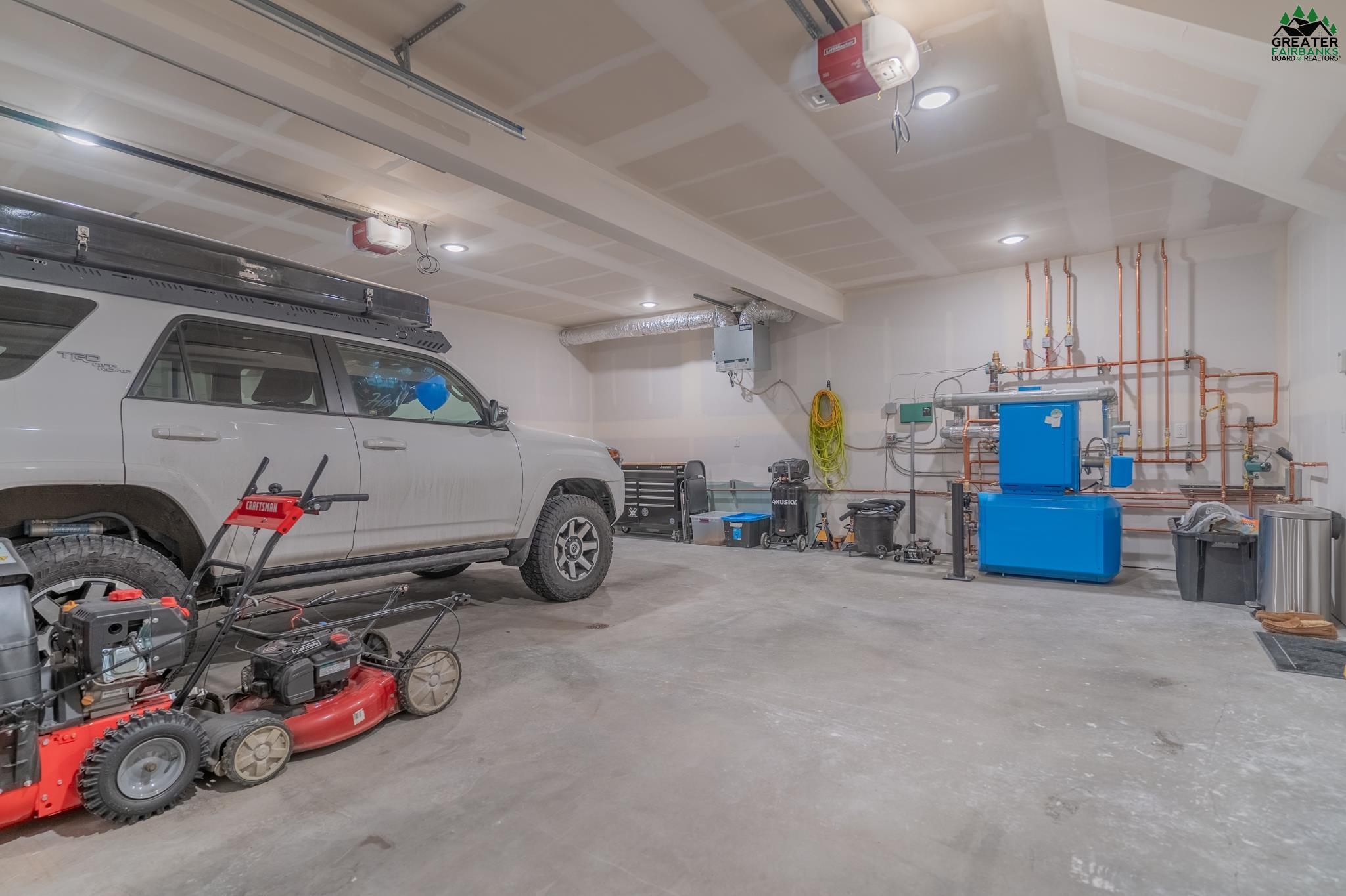2701 STRYKER LOOP