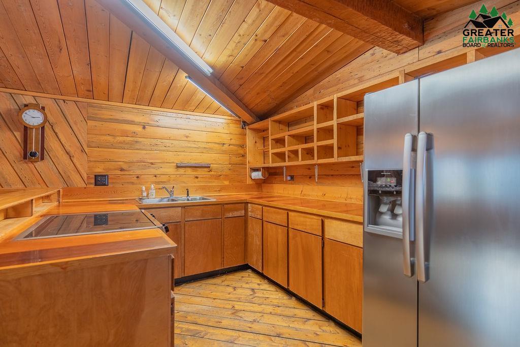 1328 POLAR DRIVE