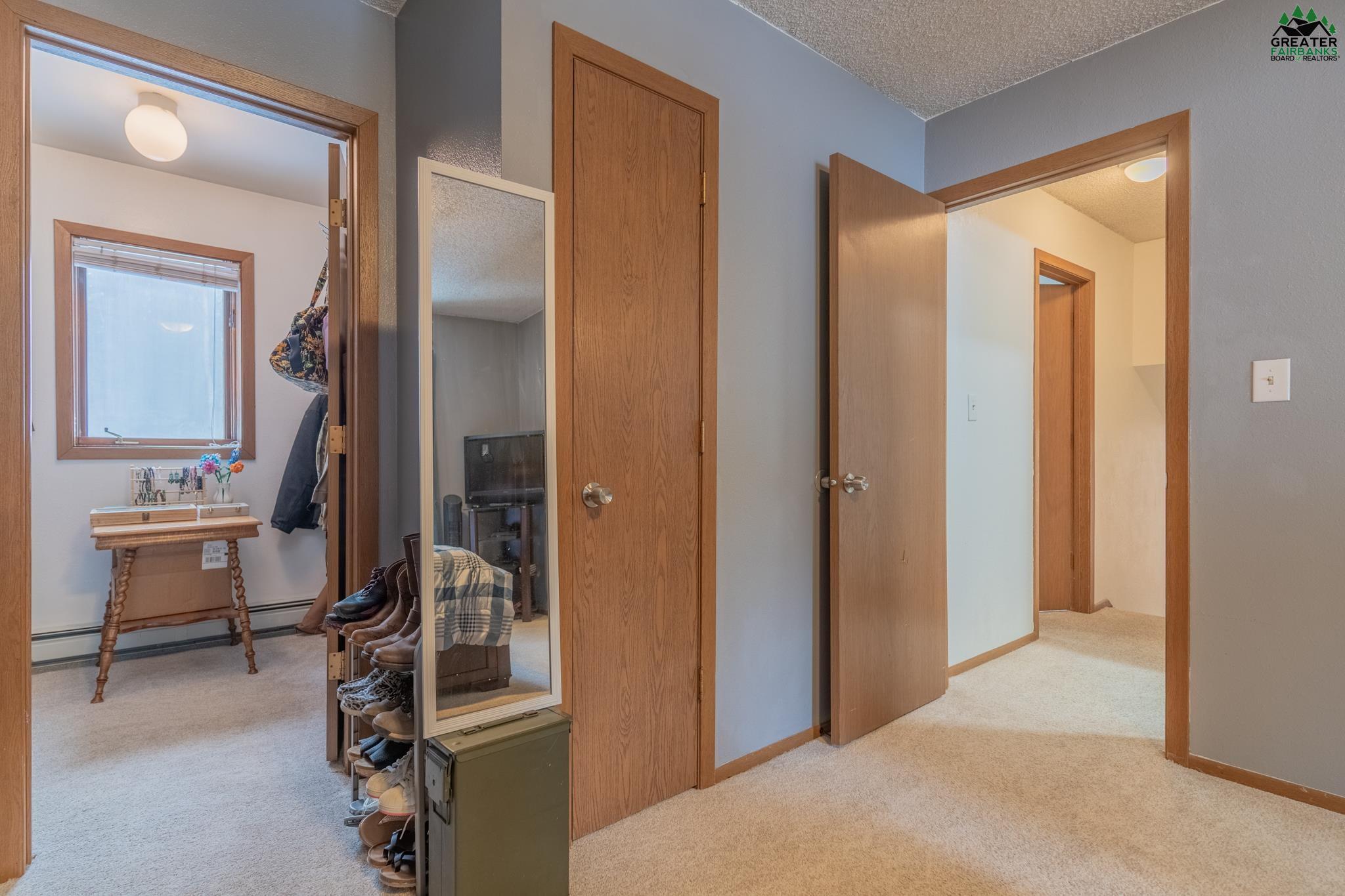 3361 FERNWOOD AVENUE