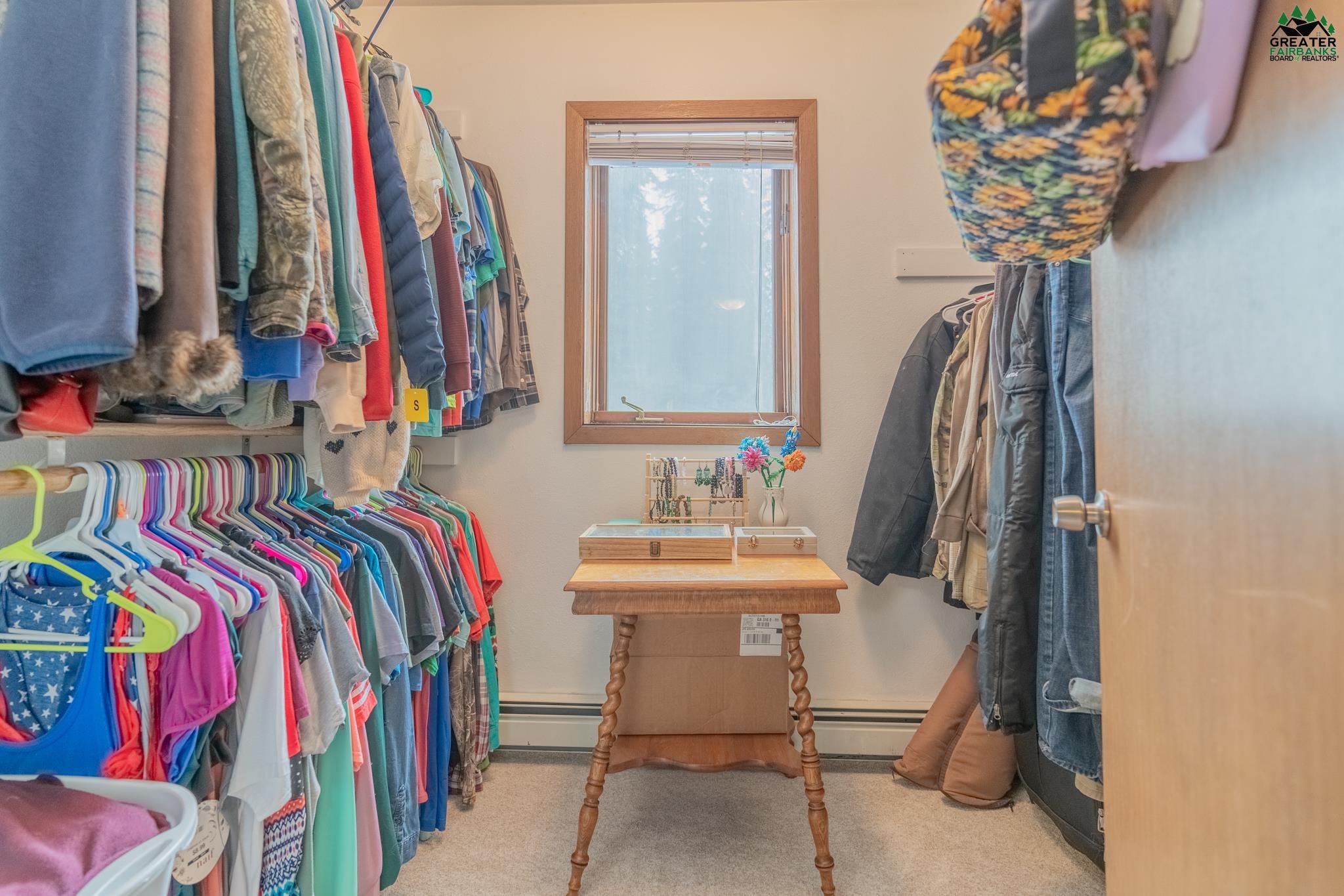 3361 FERNWOOD AVENUE