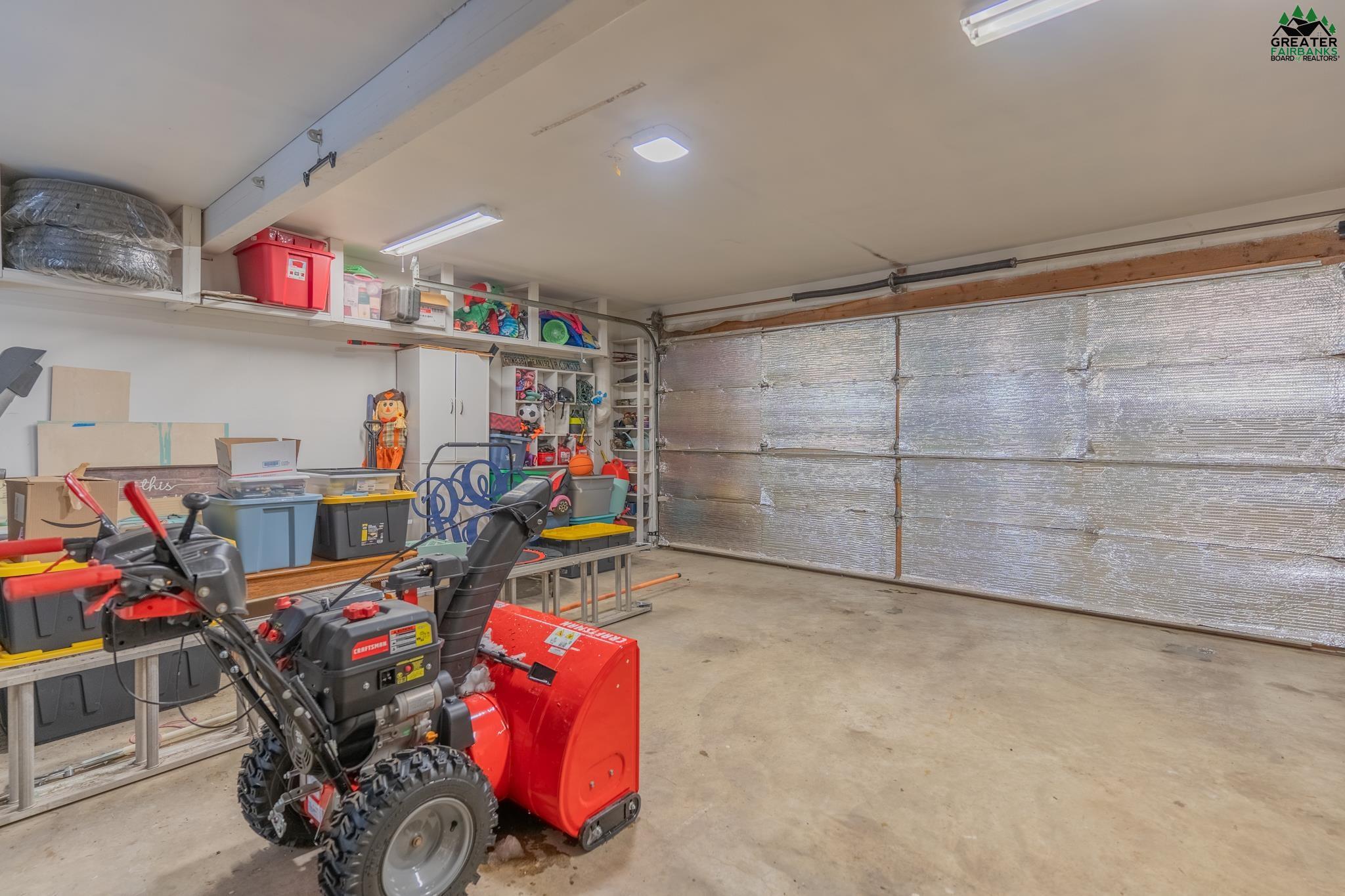 3361 FERNWOOD AVENUE