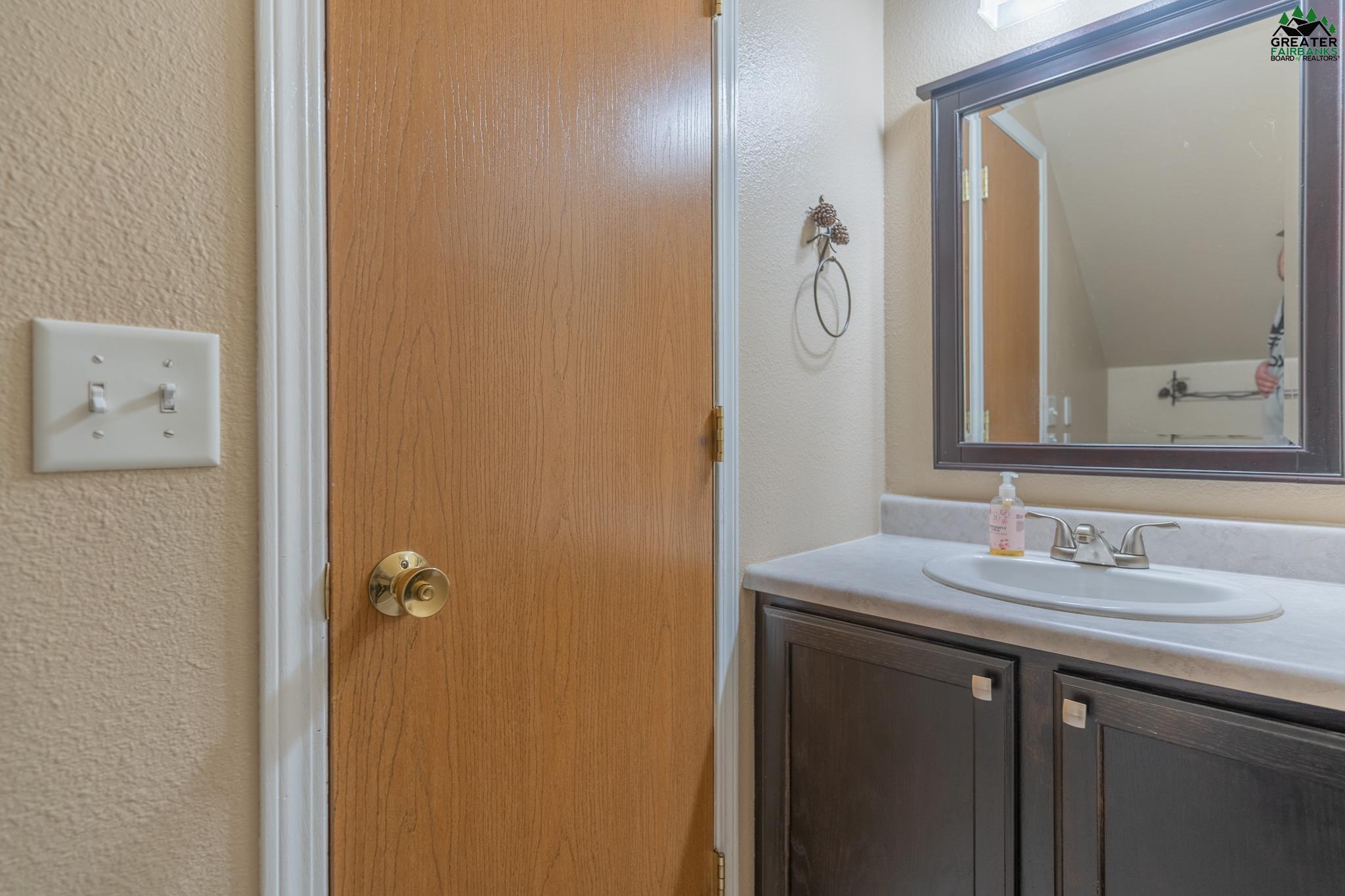 2316 BLUE SPARKLE DRIVE