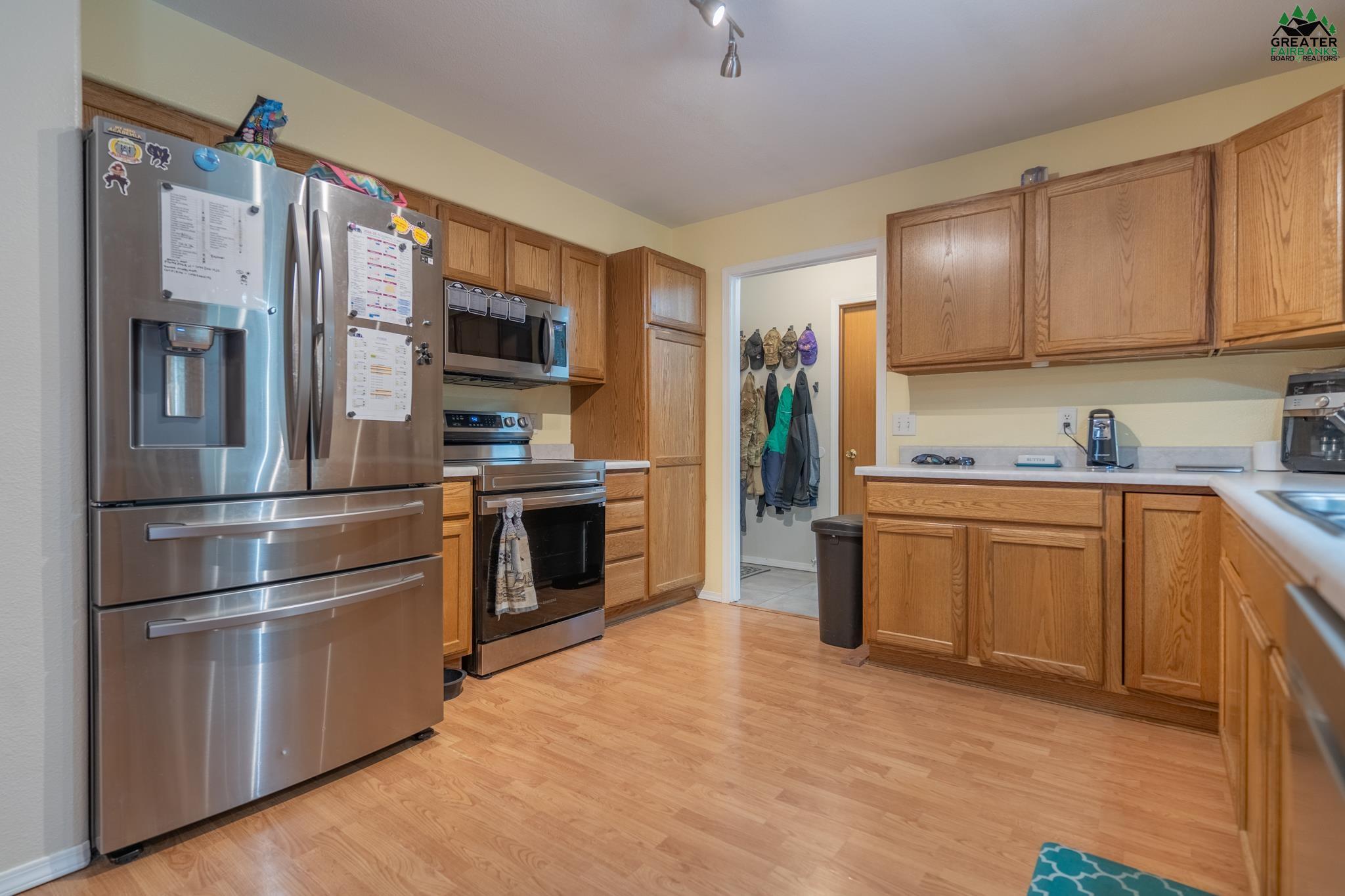 2316 BLUE SPARKLE DRIVE