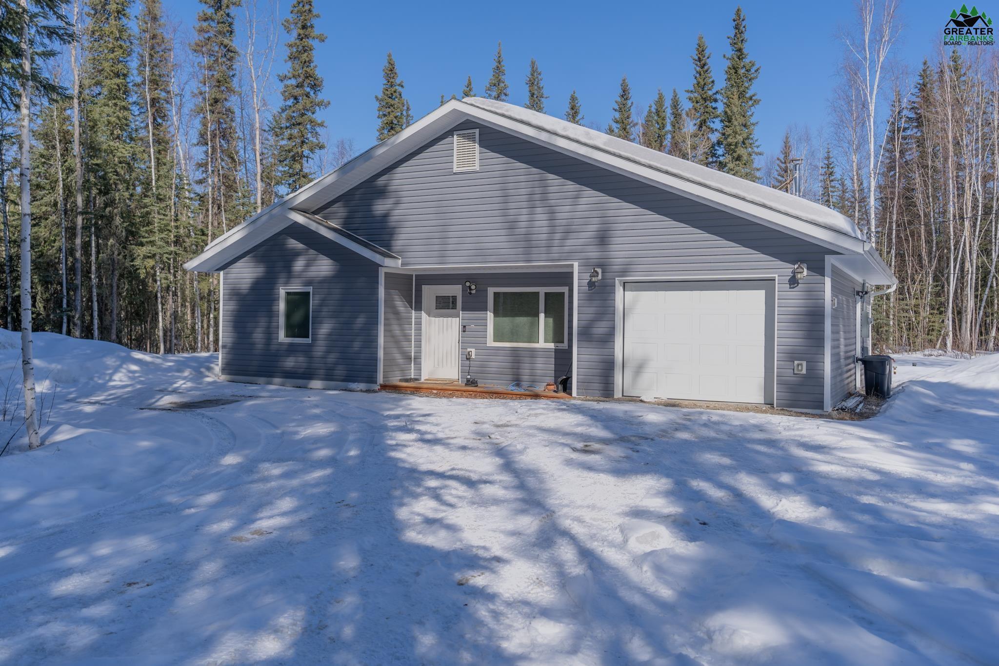 3208 SOUTH ATHENA CIRCLE