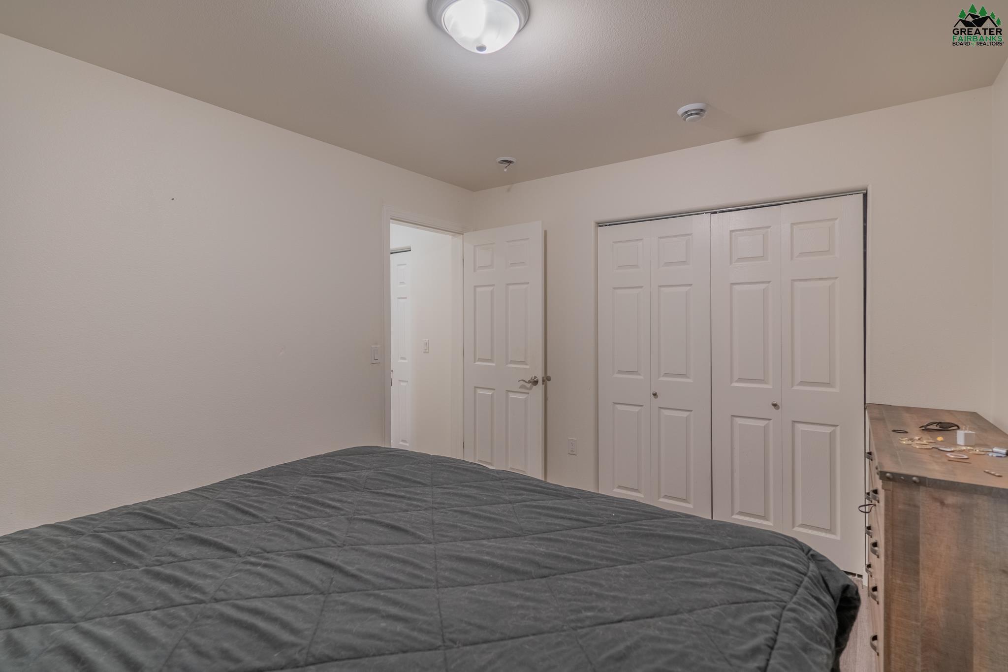 3208 SOUTH ATHENA CIRCLE