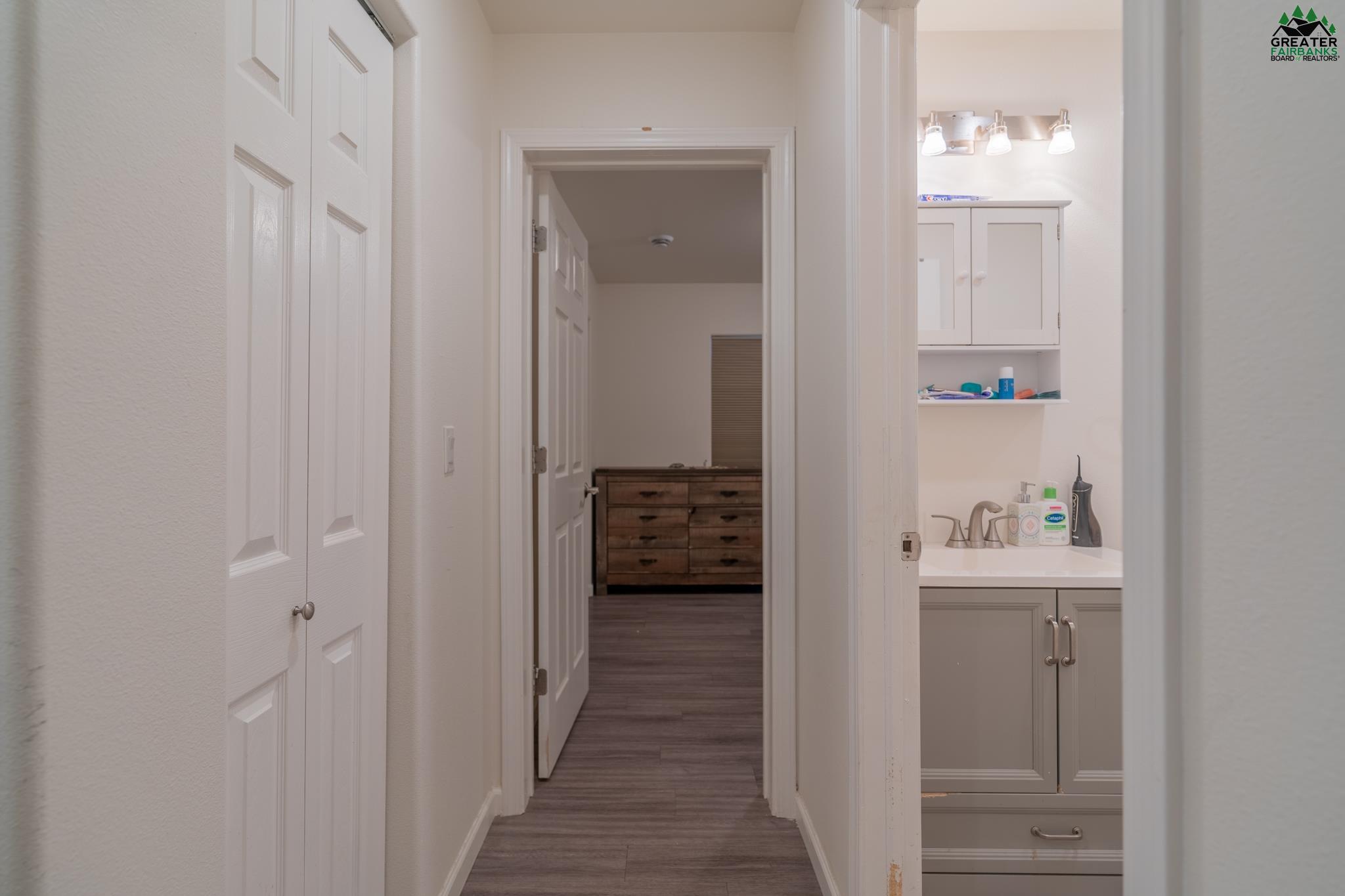 3208 SOUTH ATHENA CIRCLE