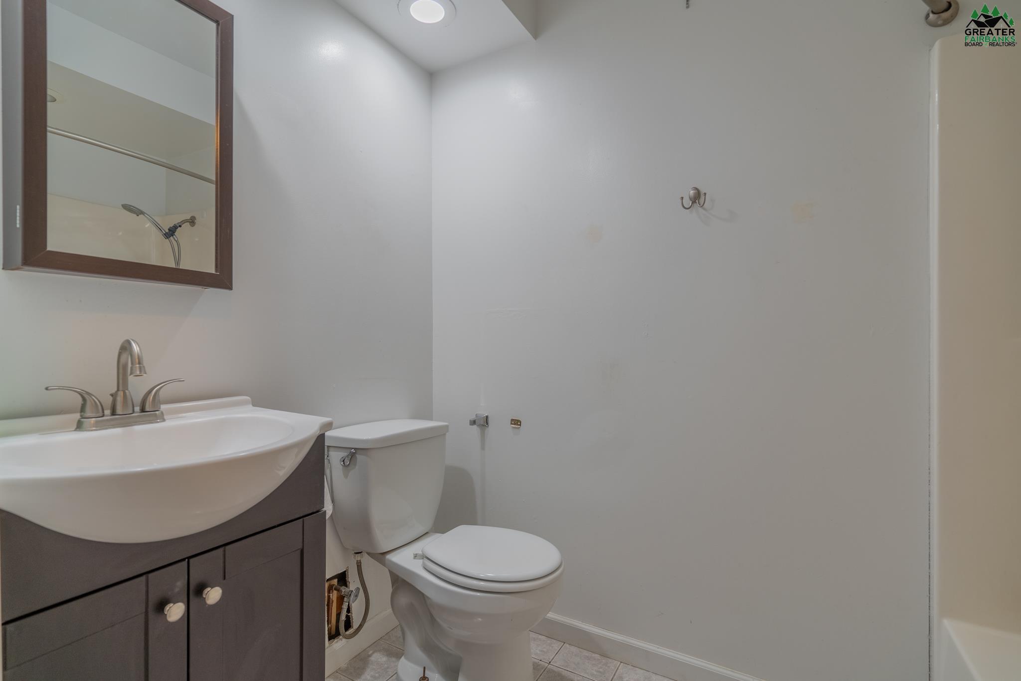 330 GOLD CLAIM AVENUE