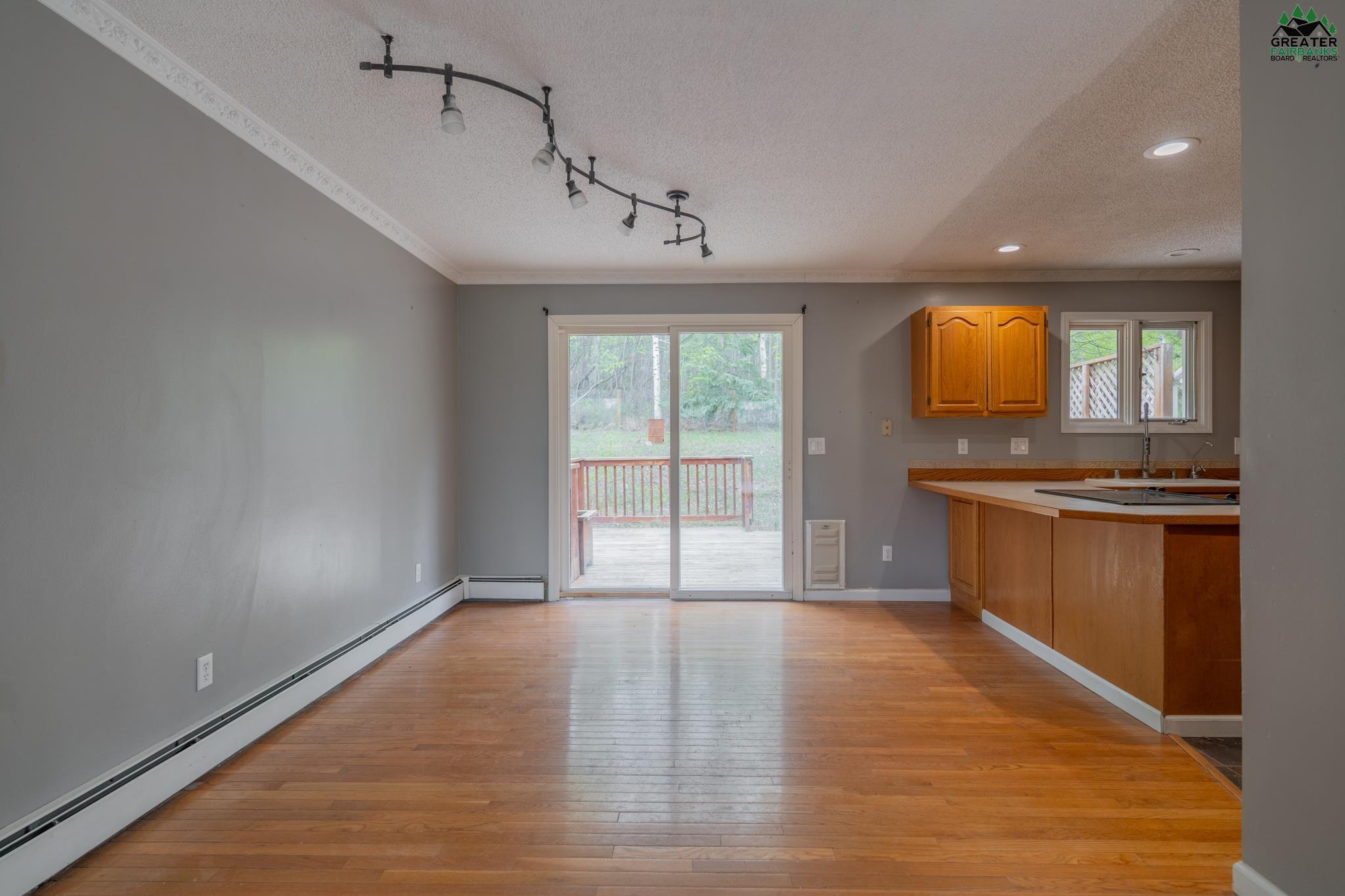 330 GOLD CLAIM AVENUE