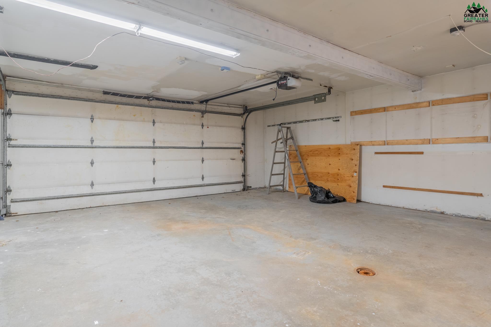 330 GOLD CLAIM AVENUE