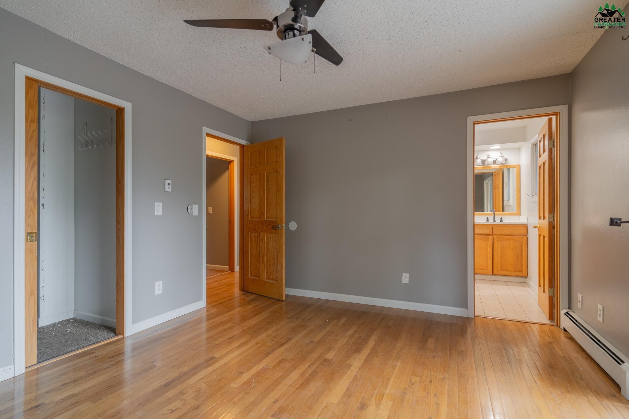 330 GOLD CLAIM AVENUE