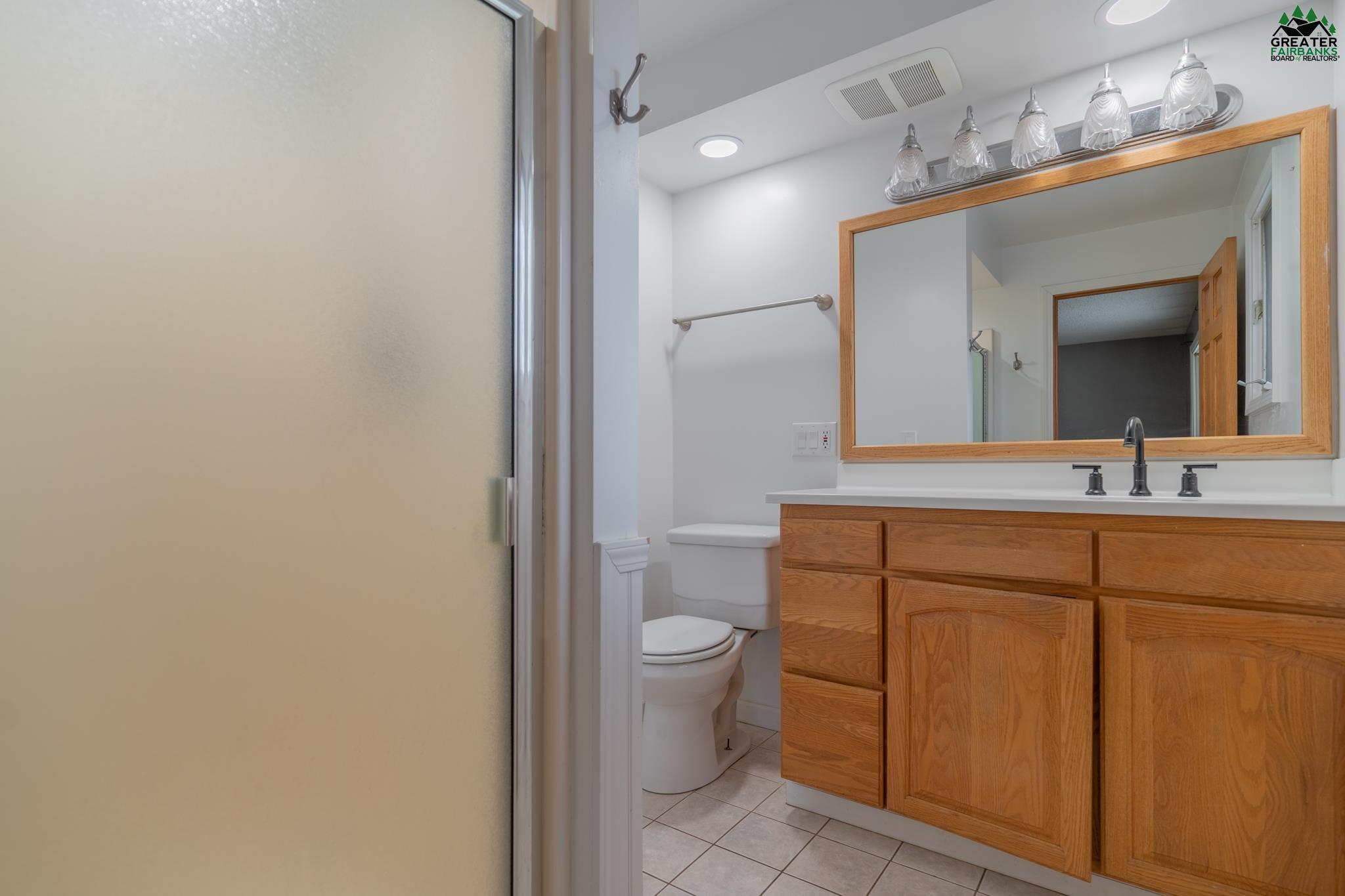 330 GOLD CLAIM AVENUE