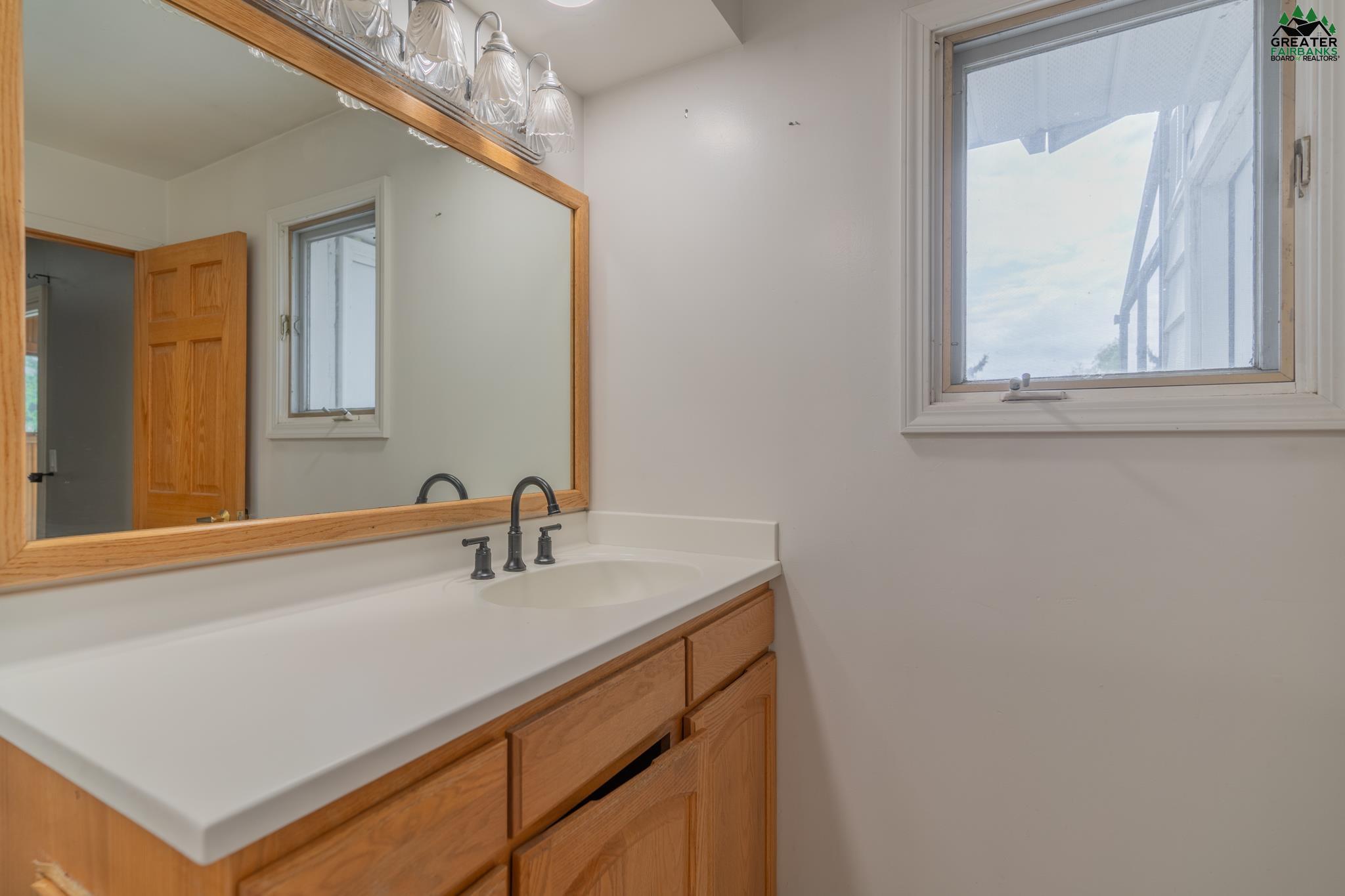 330 GOLD CLAIM AVENUE