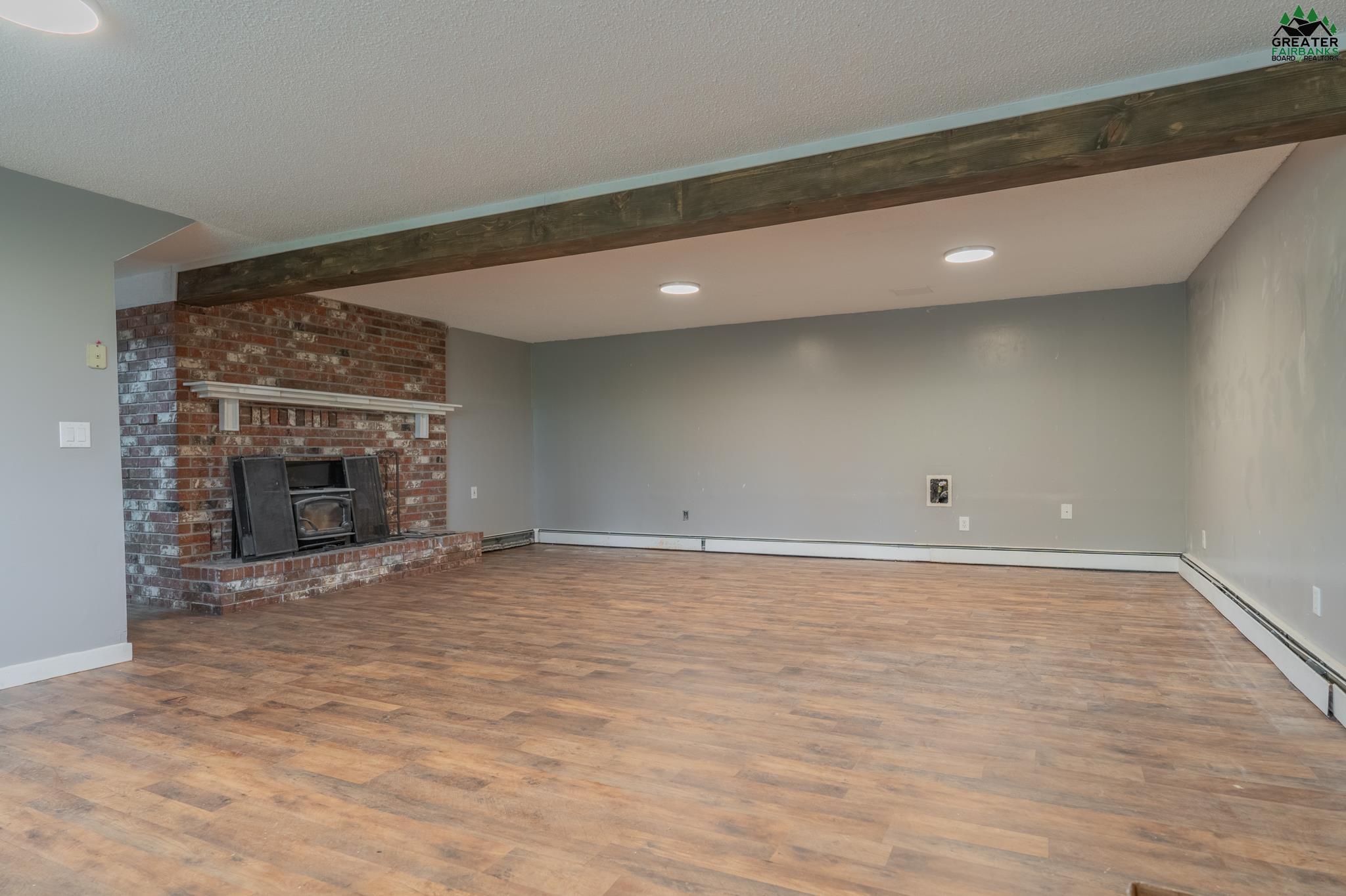 330 GOLD CLAIM AVENUE