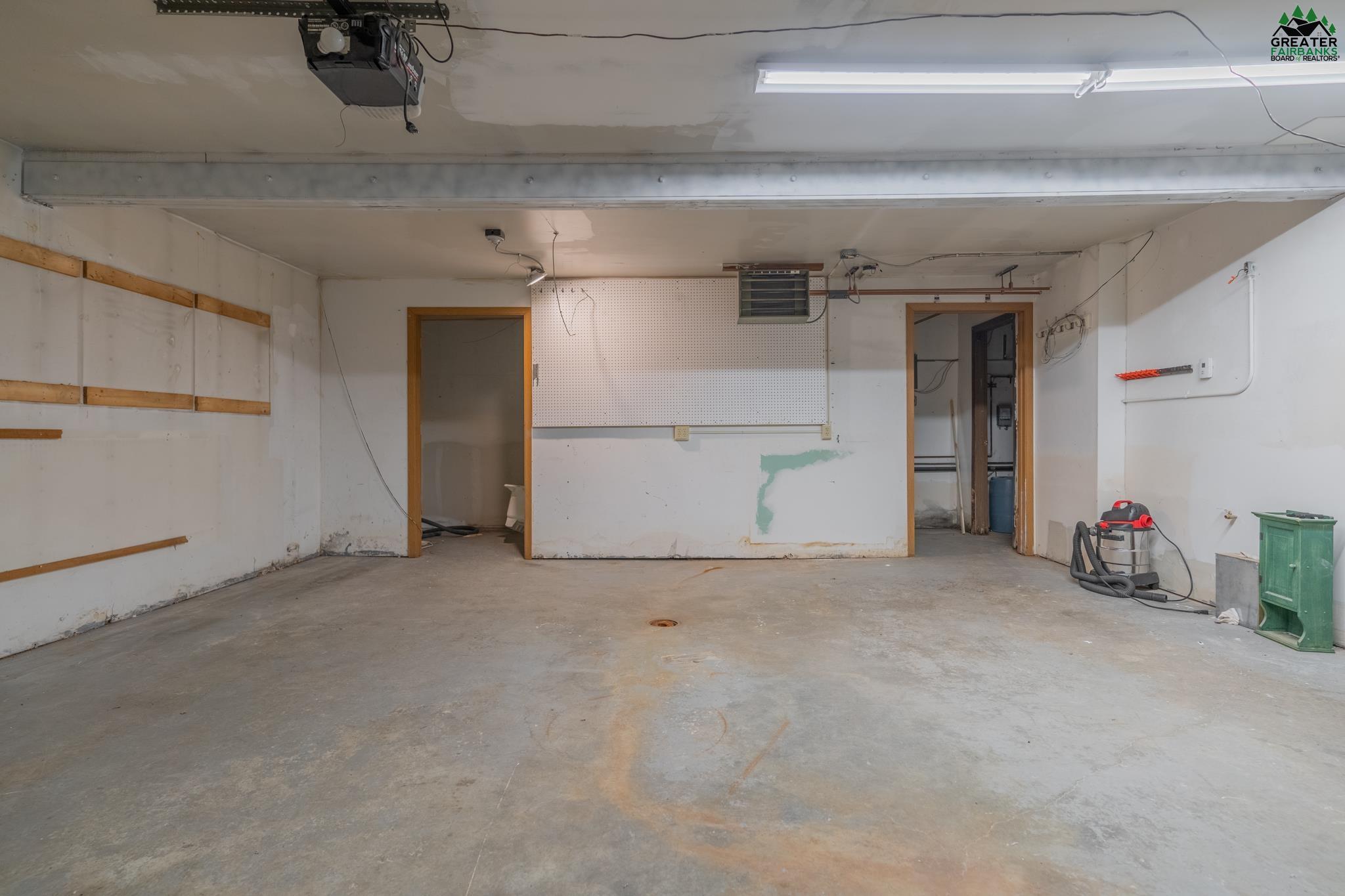 330 GOLD CLAIM AVENUE