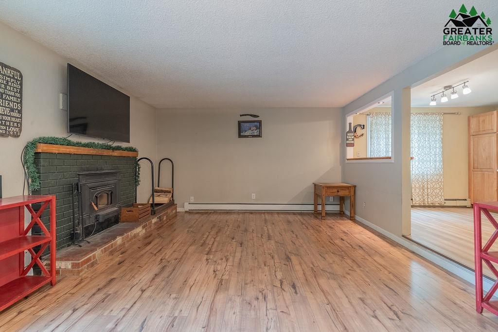 733 RIDGE LOOP ROAD