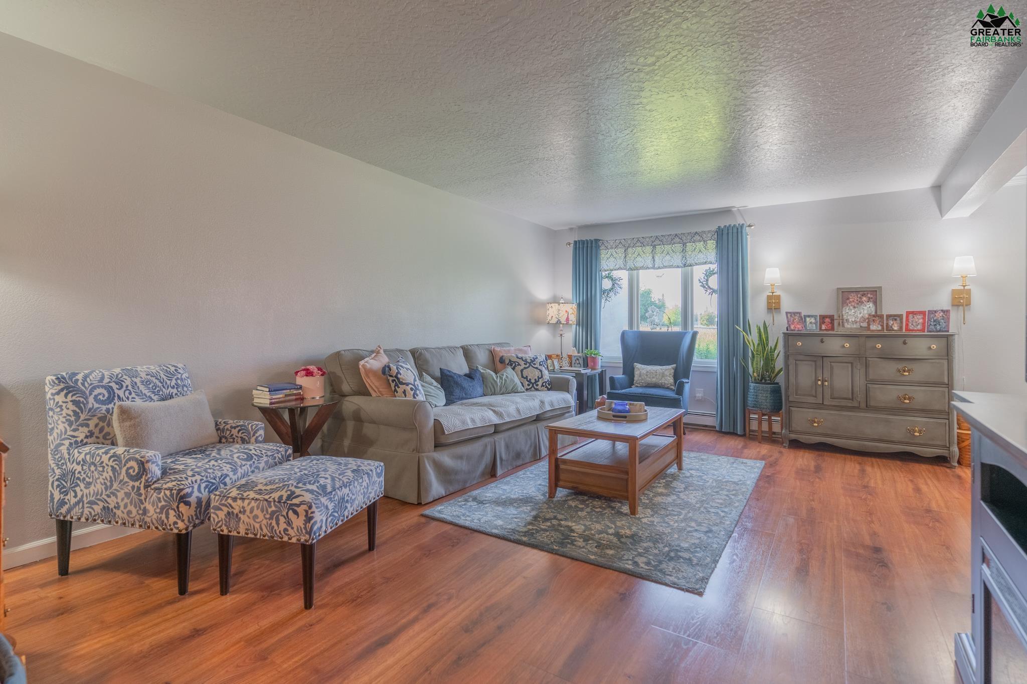 4950 DARTMOUTH DRIVE