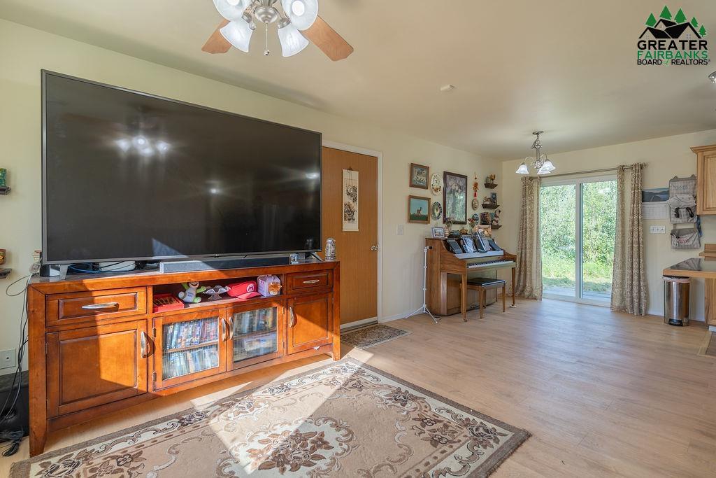 1260 TOOLIK DRIVE