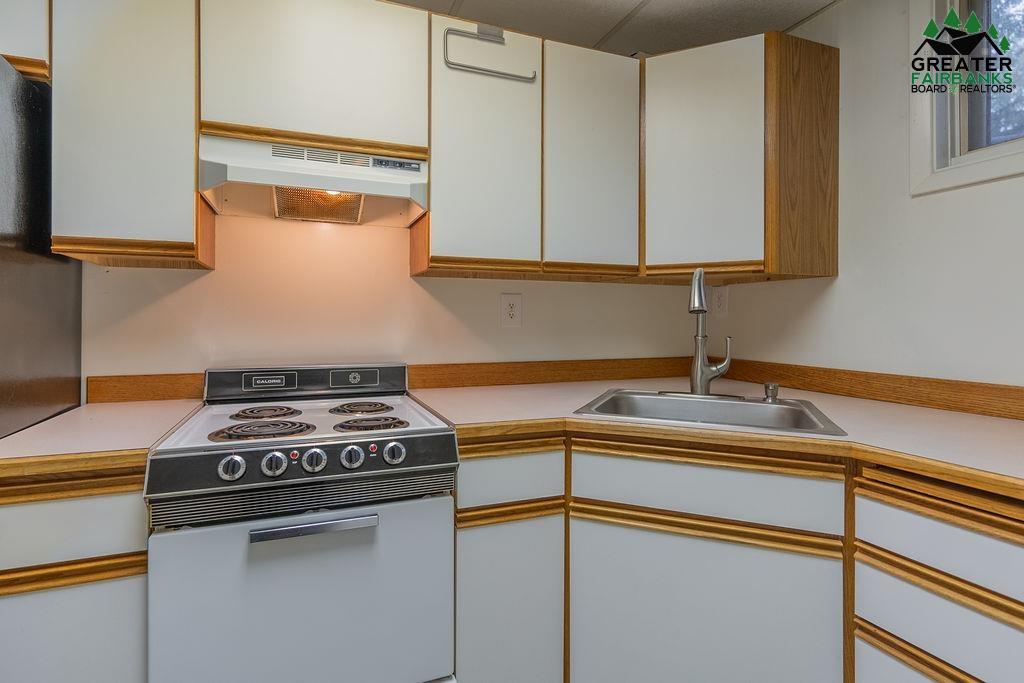 565 STEELE CREEK ROAD