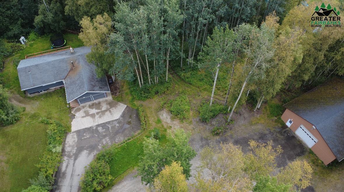 565 STEELE CREEK ROAD