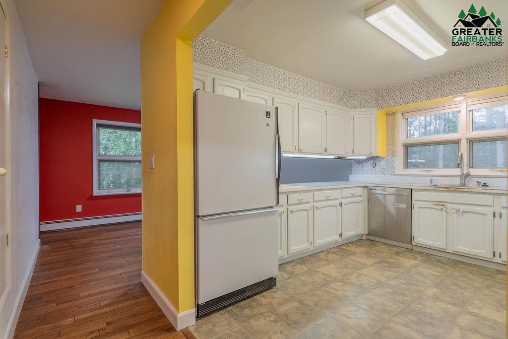 565 STEELE CREEK ROAD