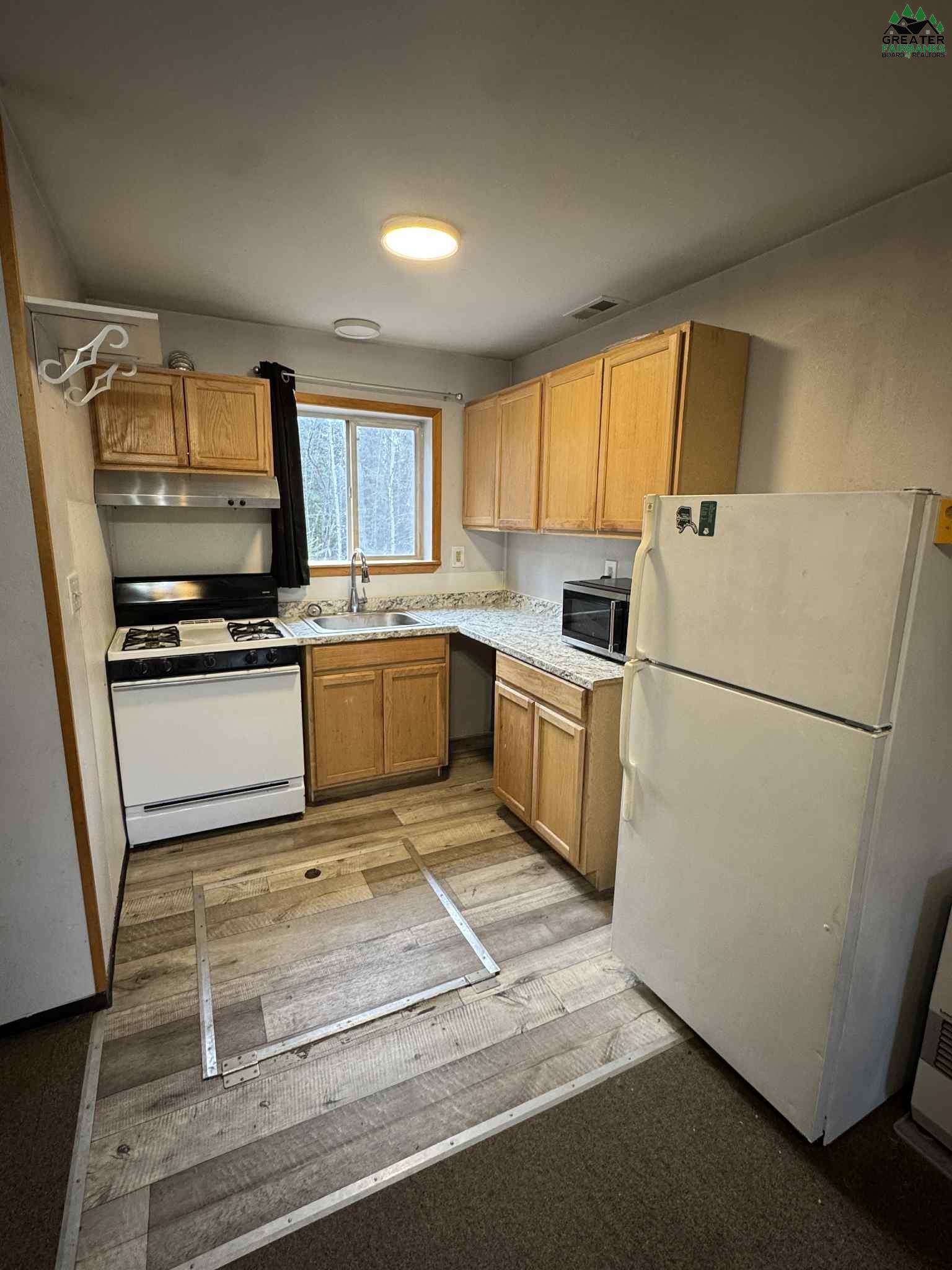 2092 BLACKSTONE ROAD