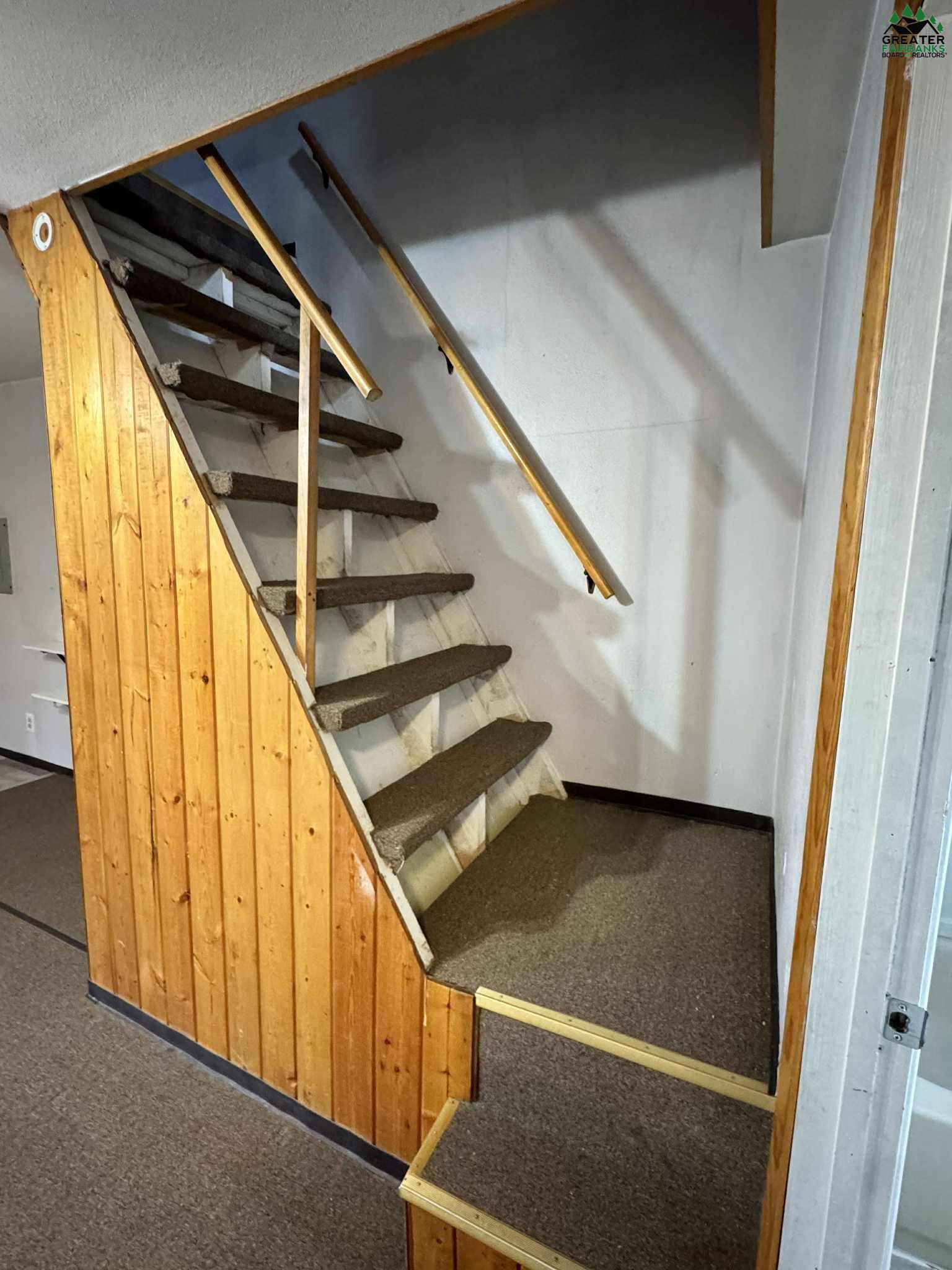 2092 BLACKSTONE ROAD