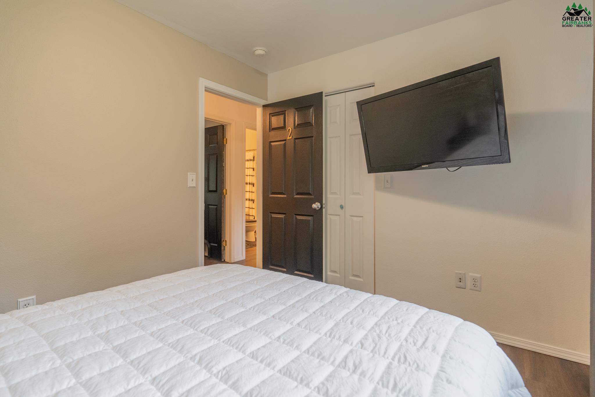 1455 MILL POND COURT