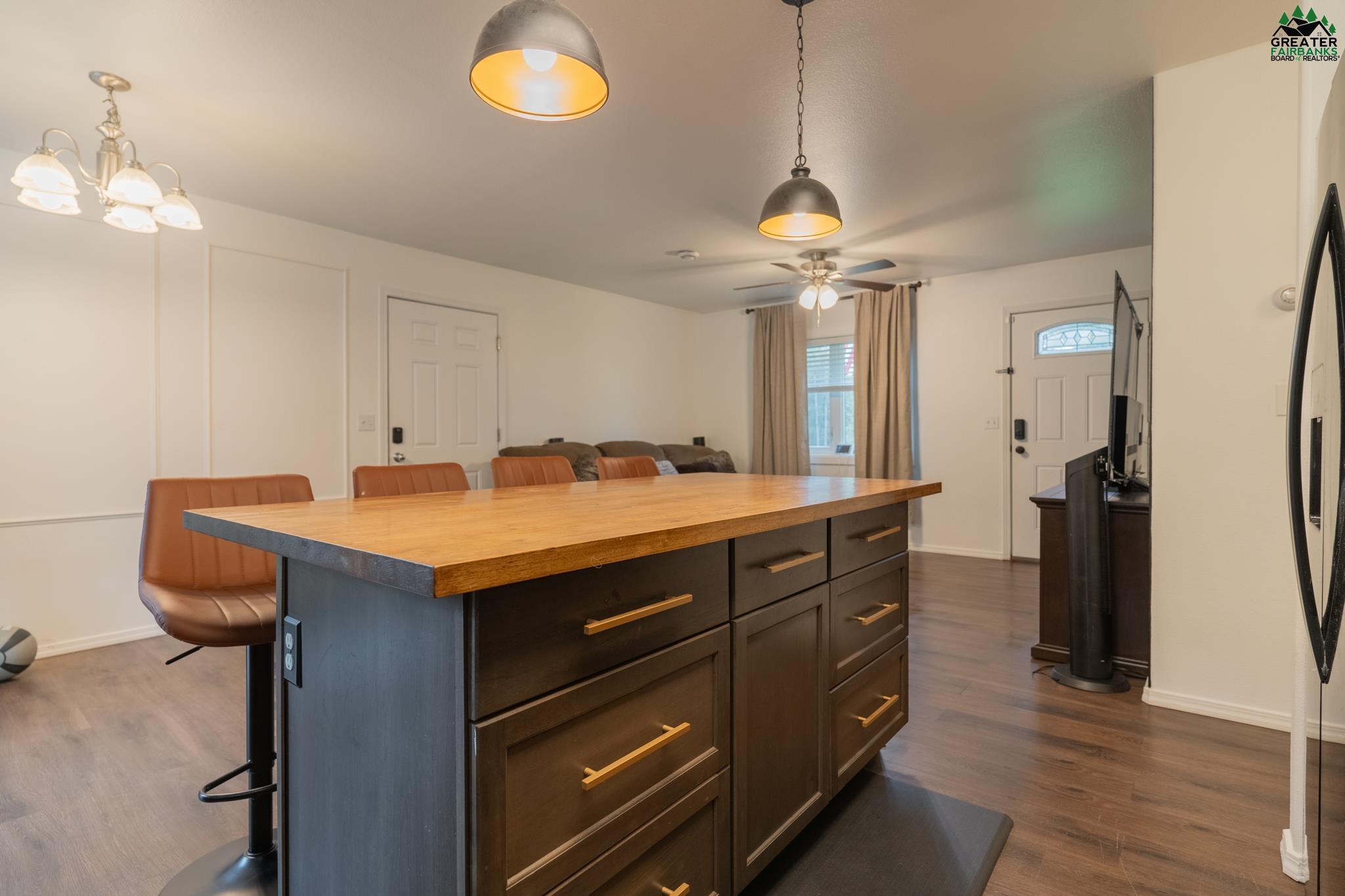 1455 MILL POND COURT