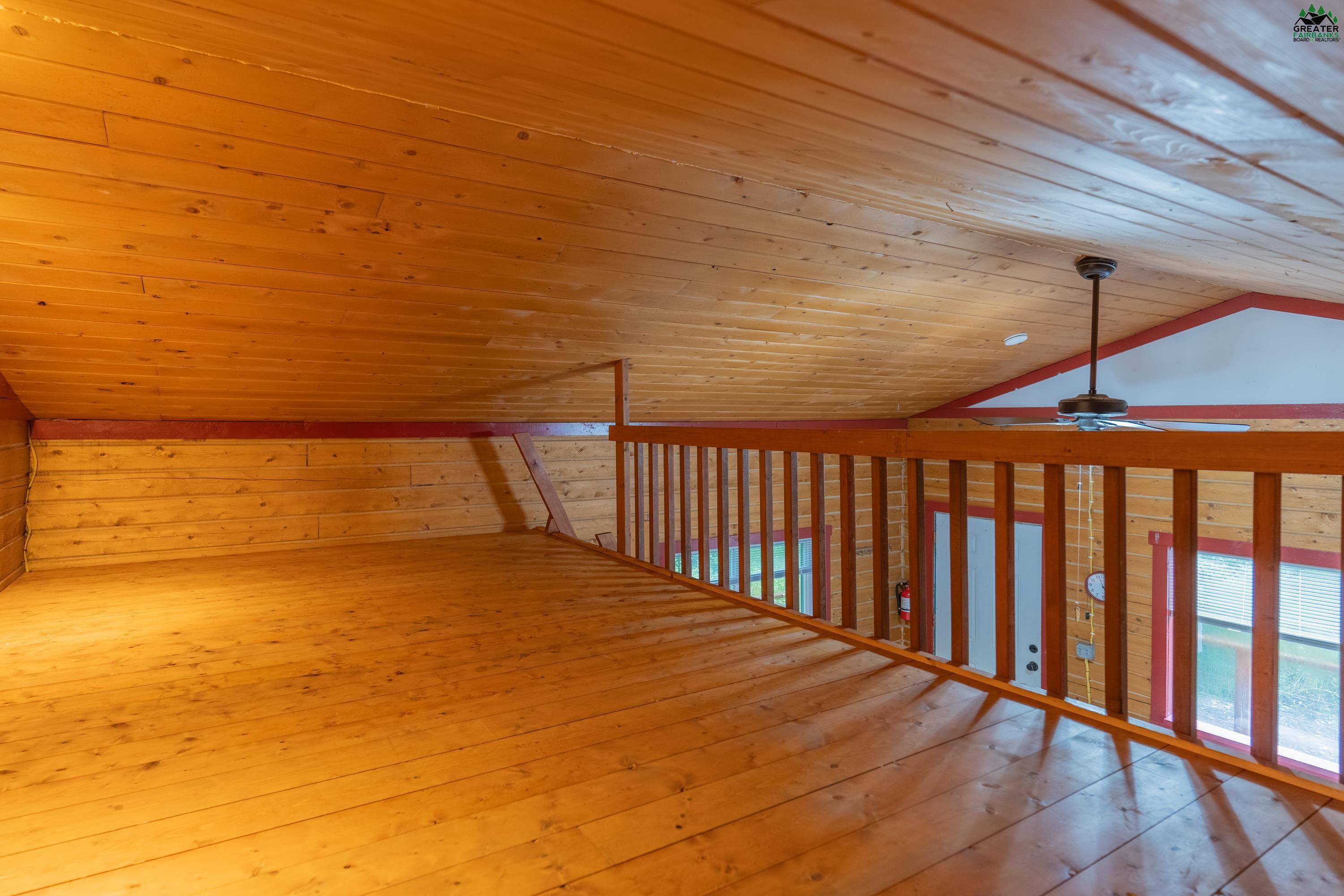 2231 SUNSHINE AVENUE